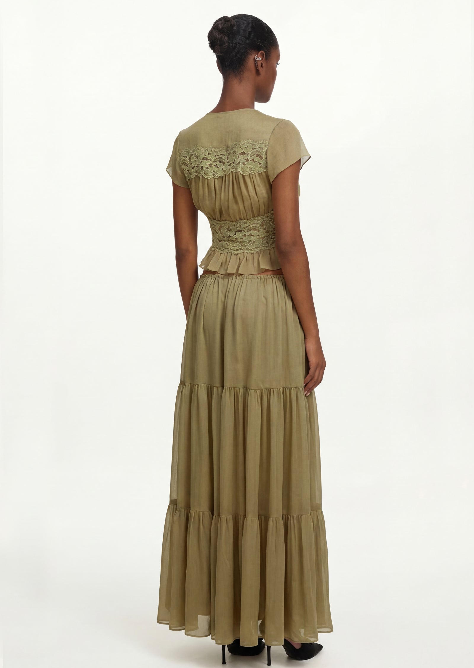 Midikleid in A-Linie mit Blumenmuster und Laternenärmeln
