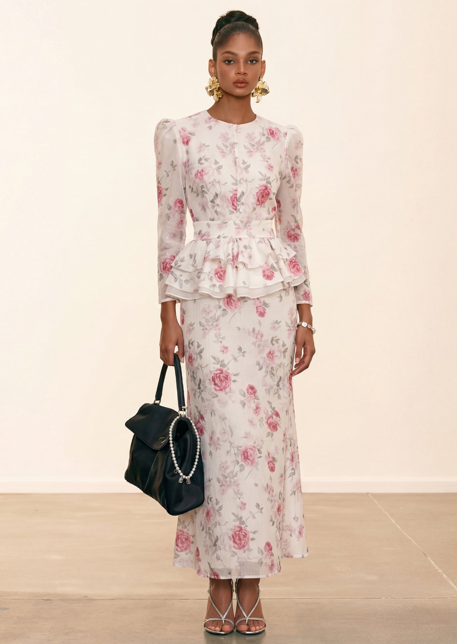 فستان قصير بقميص مزين بدانتيل صناعي 