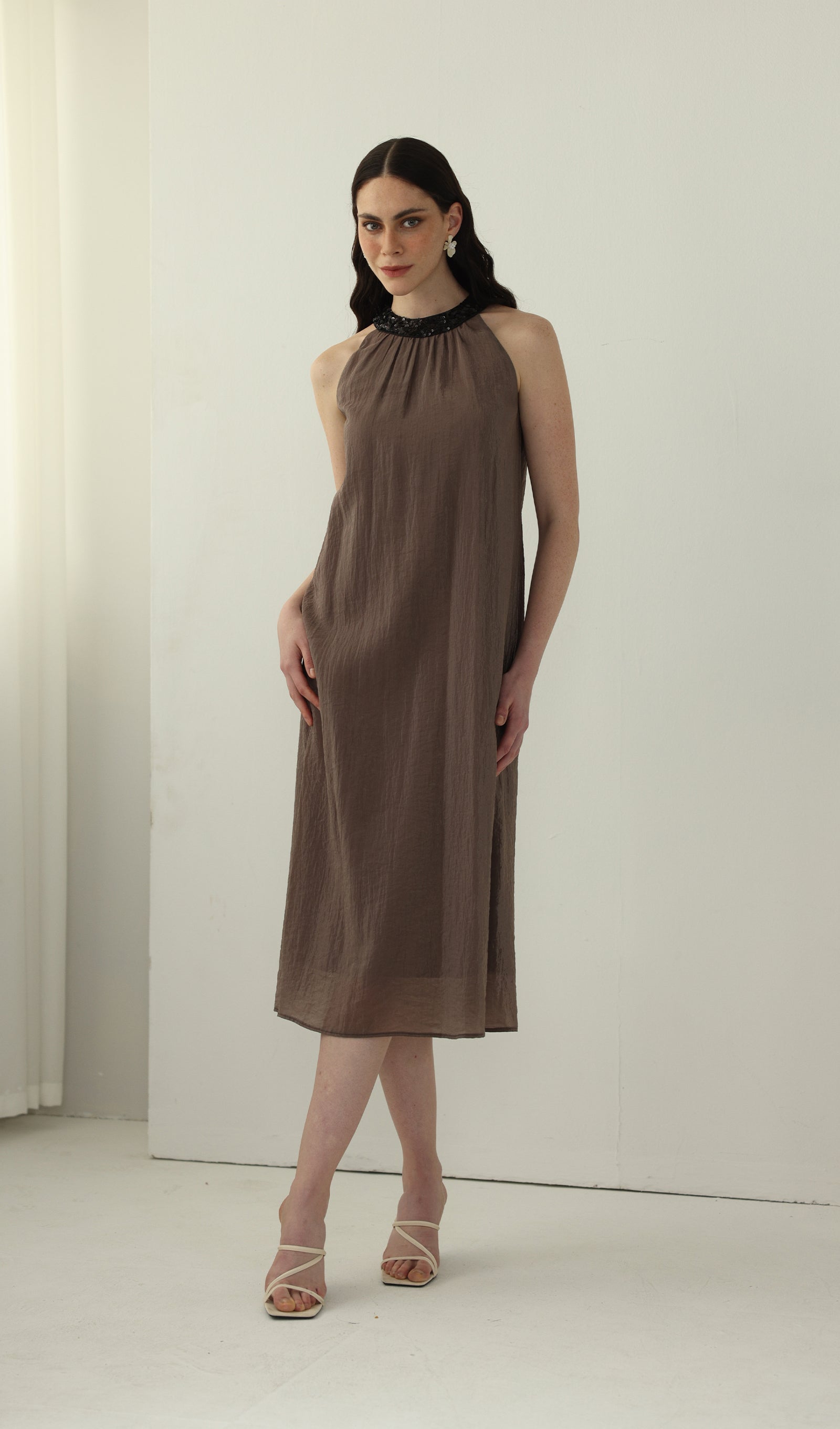 Midikleid in A-Linie mit Blumenmuster und Laternenärmeln
