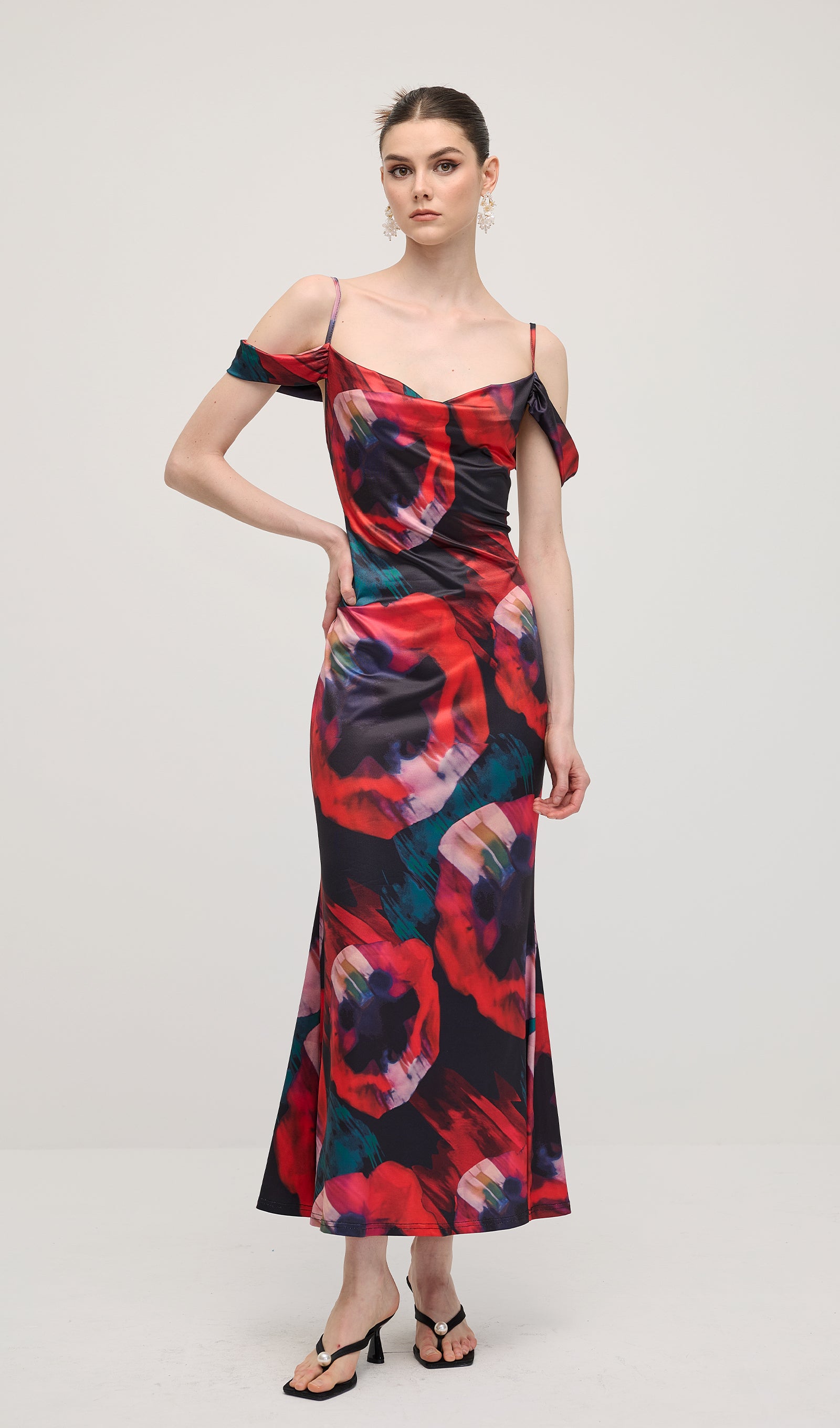 Midikleid in A-Linie mit Blumenmuster und Laternenärmeln