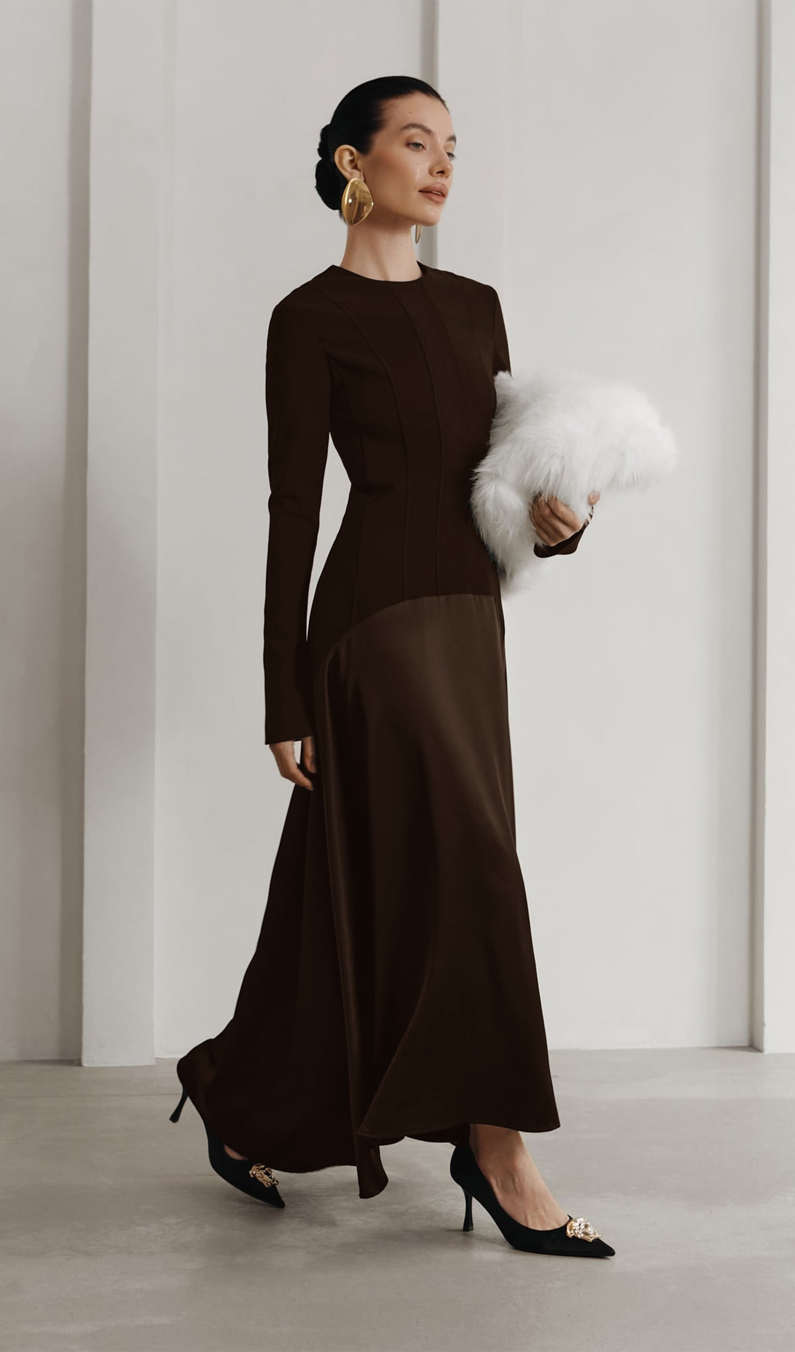 DRESSES  Queena Wish