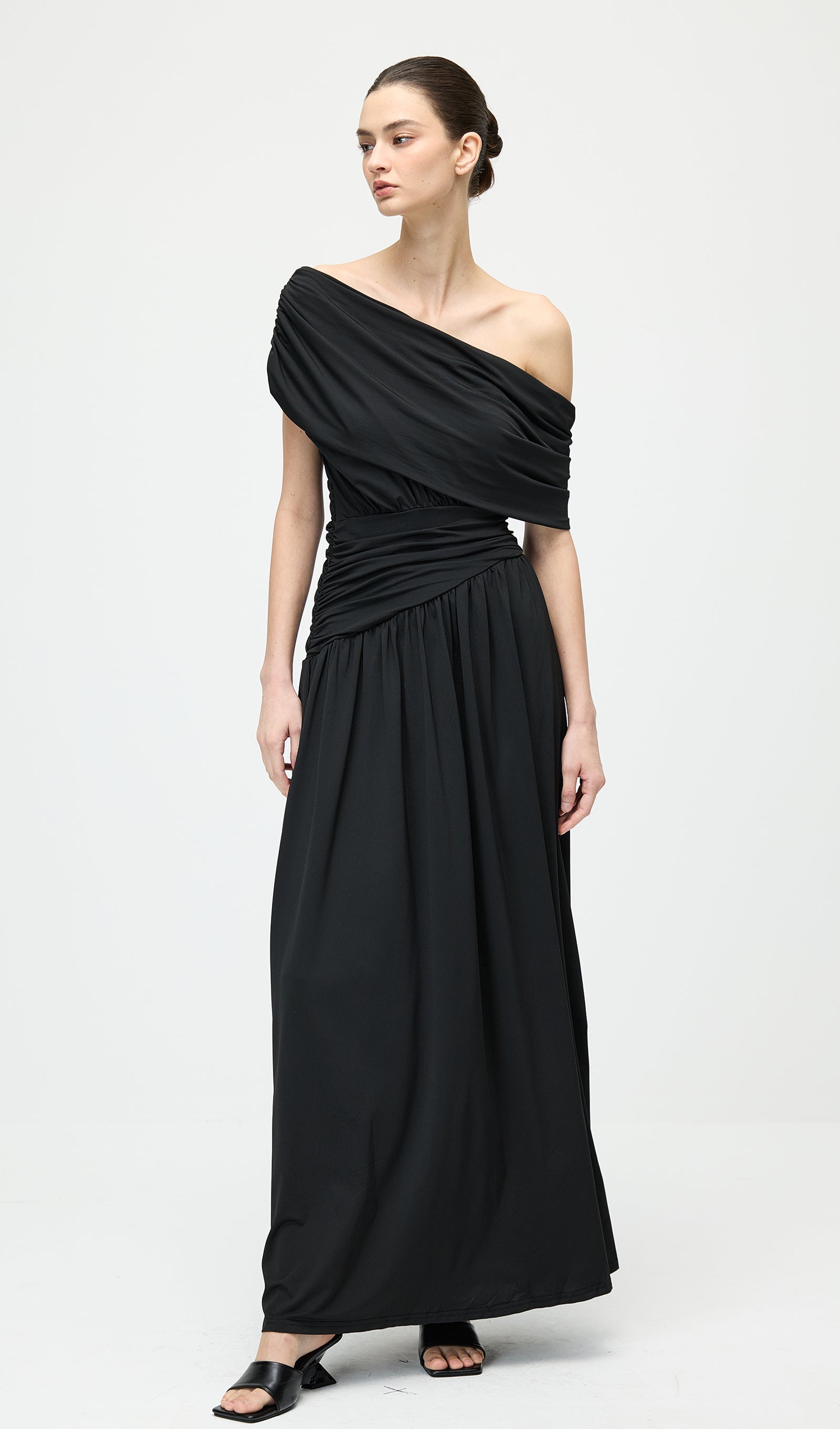 Black Off Shoulder Pleated Maxi Dress
