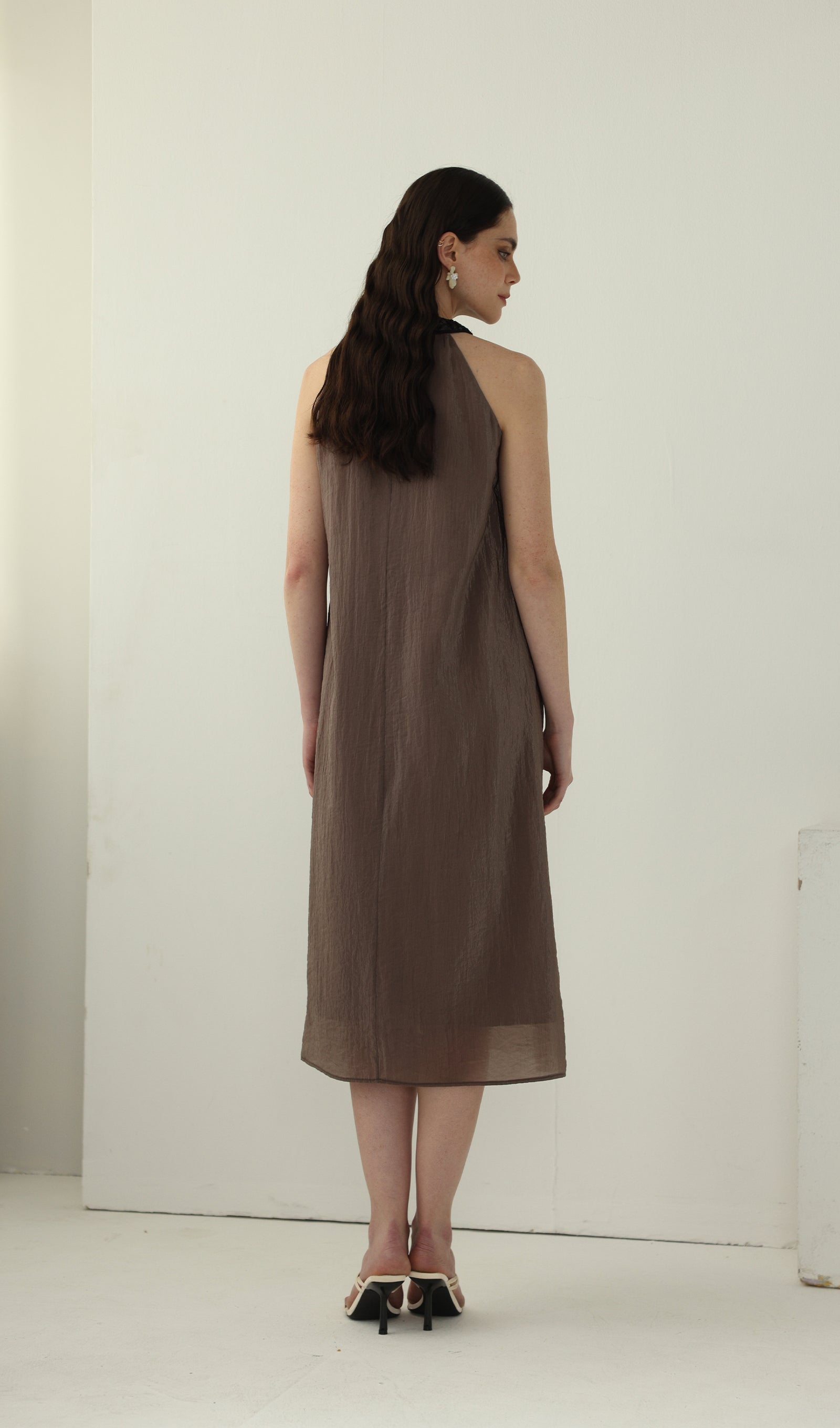 Midikleid in A-Linie mit Blumenmuster und Laternenärmeln