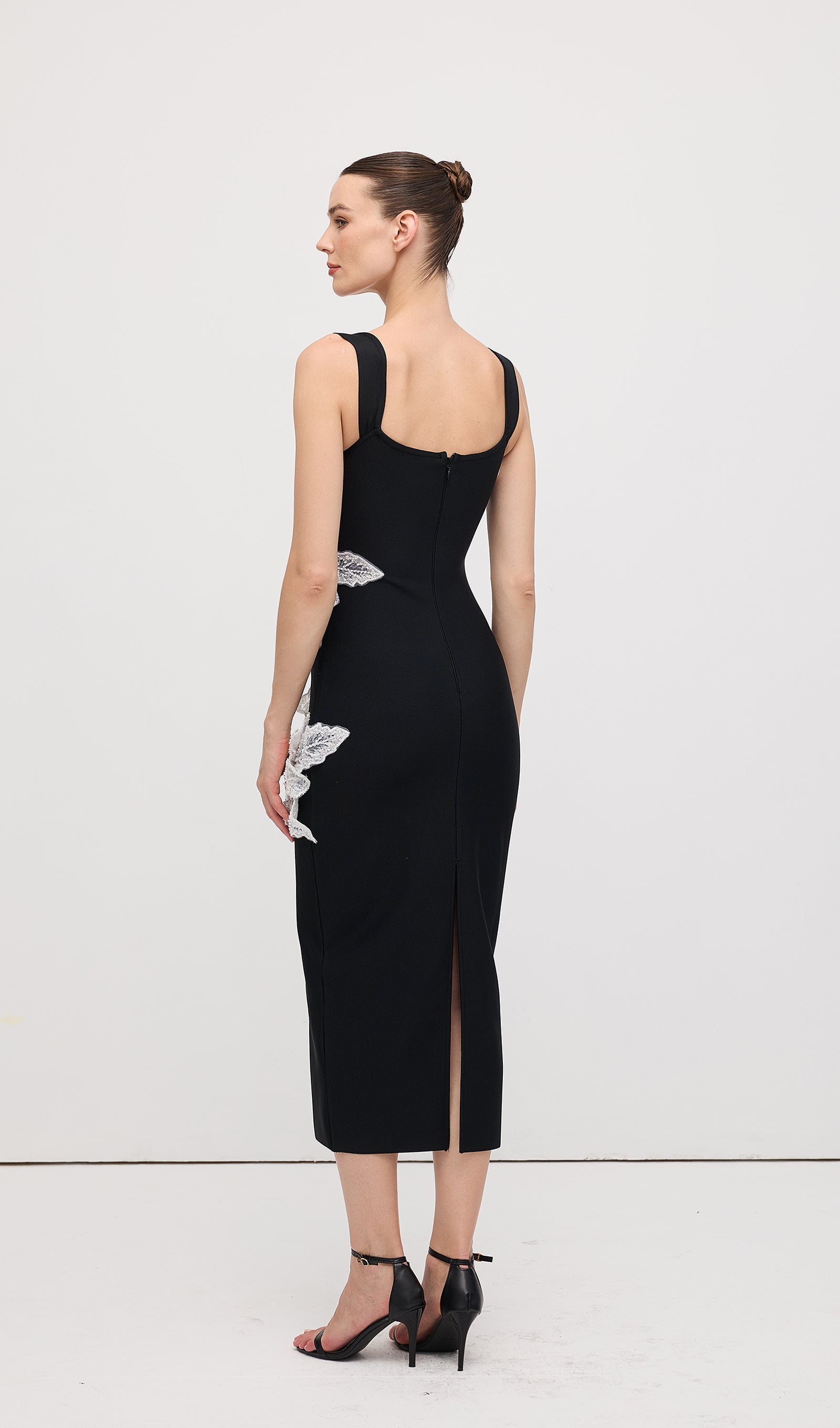 Midikleid in A-Linie mit Blumenmuster und Laternenärmeln