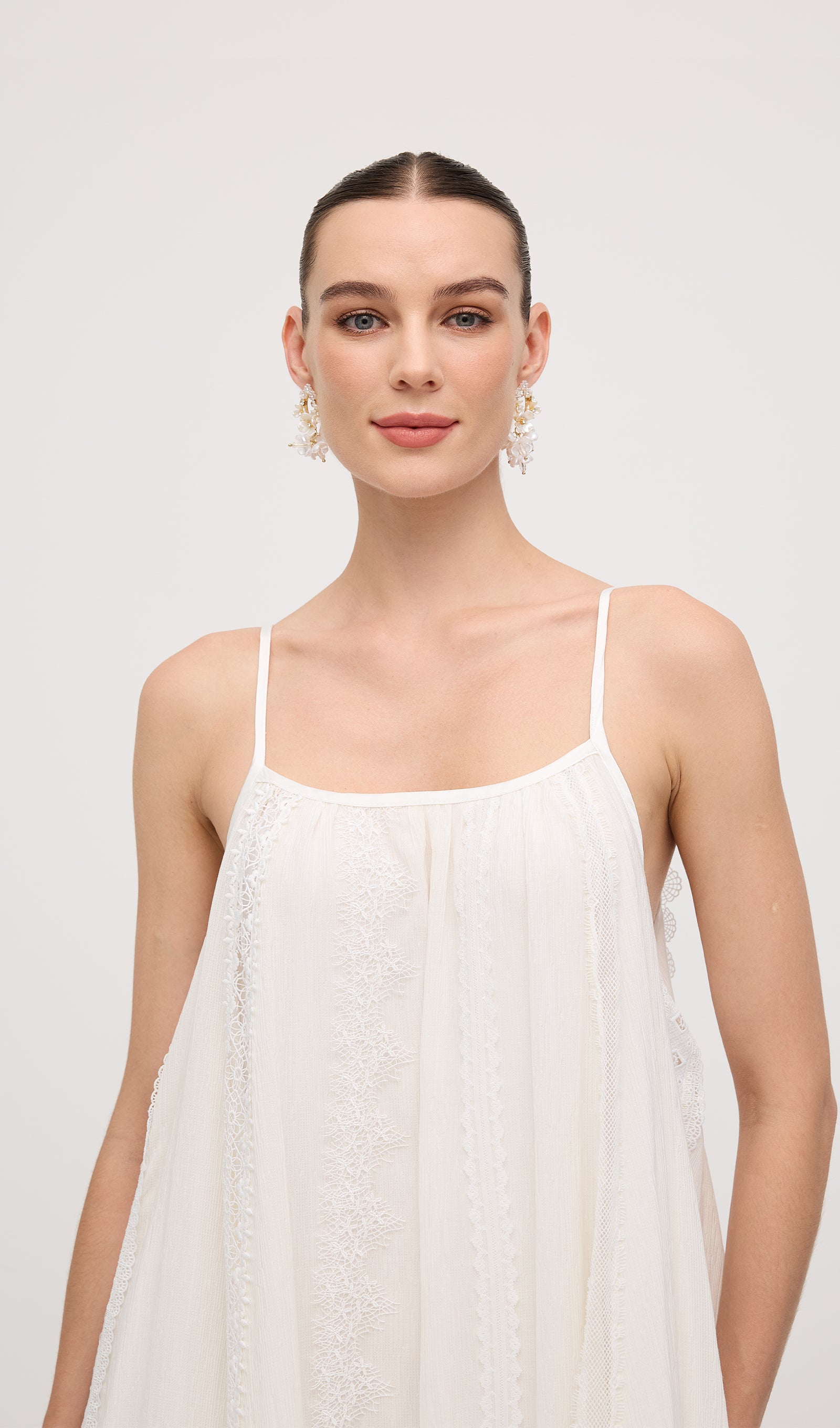 Midikleid in A-Linie mit Blumenmuster und Laternenärmeln