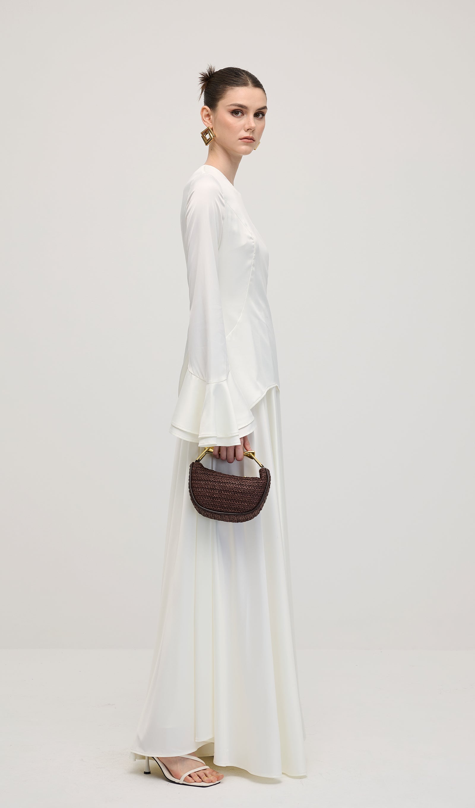 فستان ماكسي أنيق بدون أكتاف - أزرق فاتح 