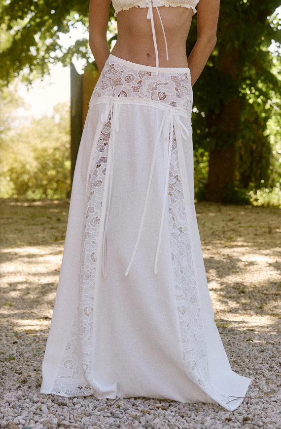 Midikleid in A-Linie mit Blumenmuster und Laternenärmeln