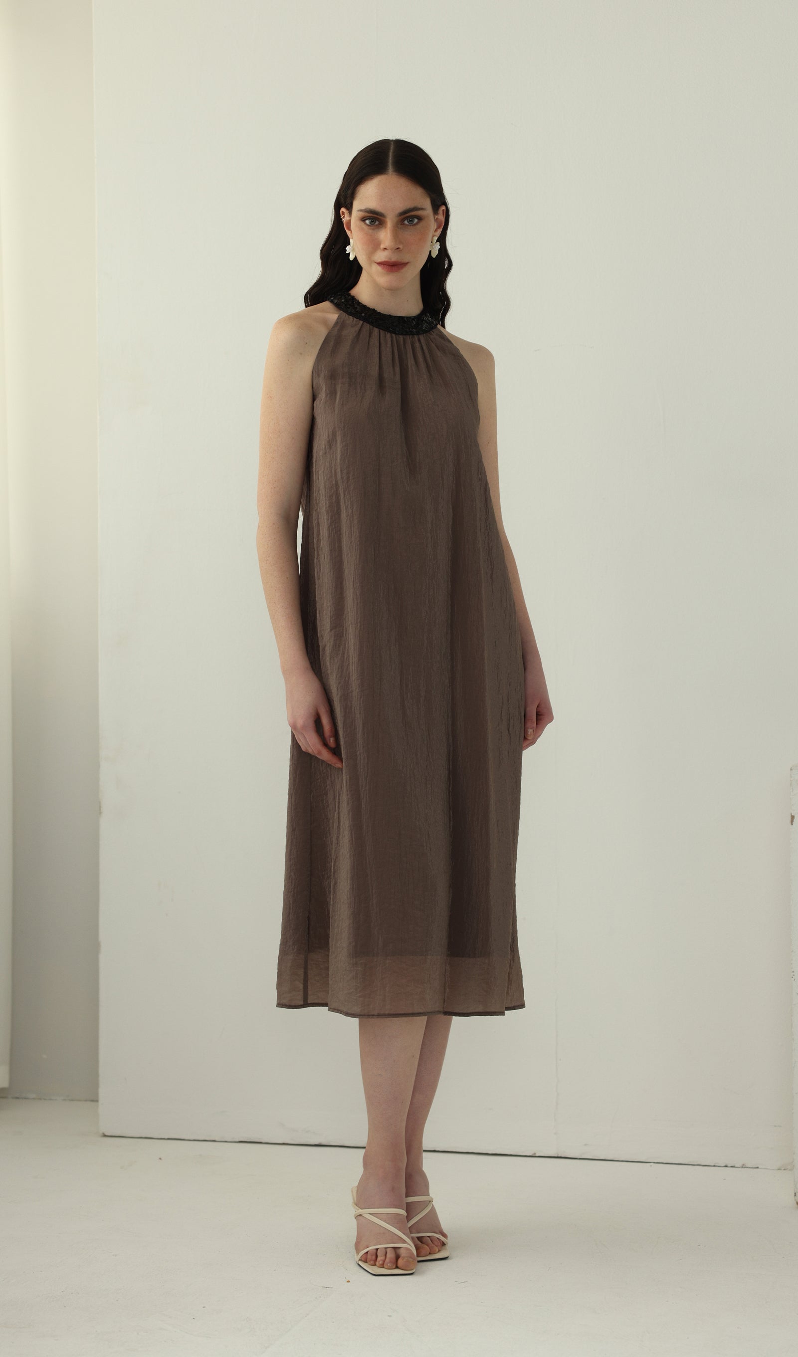 Midikleid in A-Linie mit Blumenmuster und Laternenärmeln