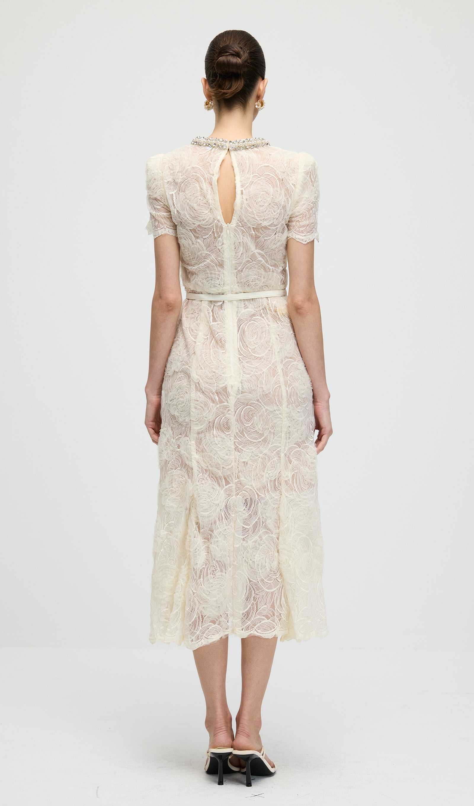 Midikleid in A-Linie mit Blumenmuster und Laternenärmeln