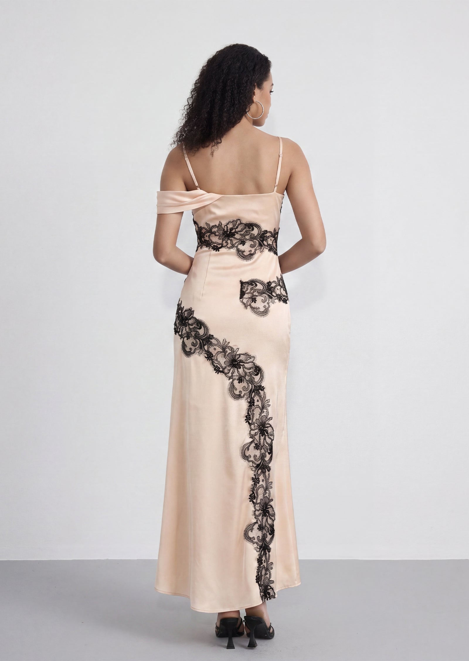 Dixie Lace Appliqués Maxi Dress