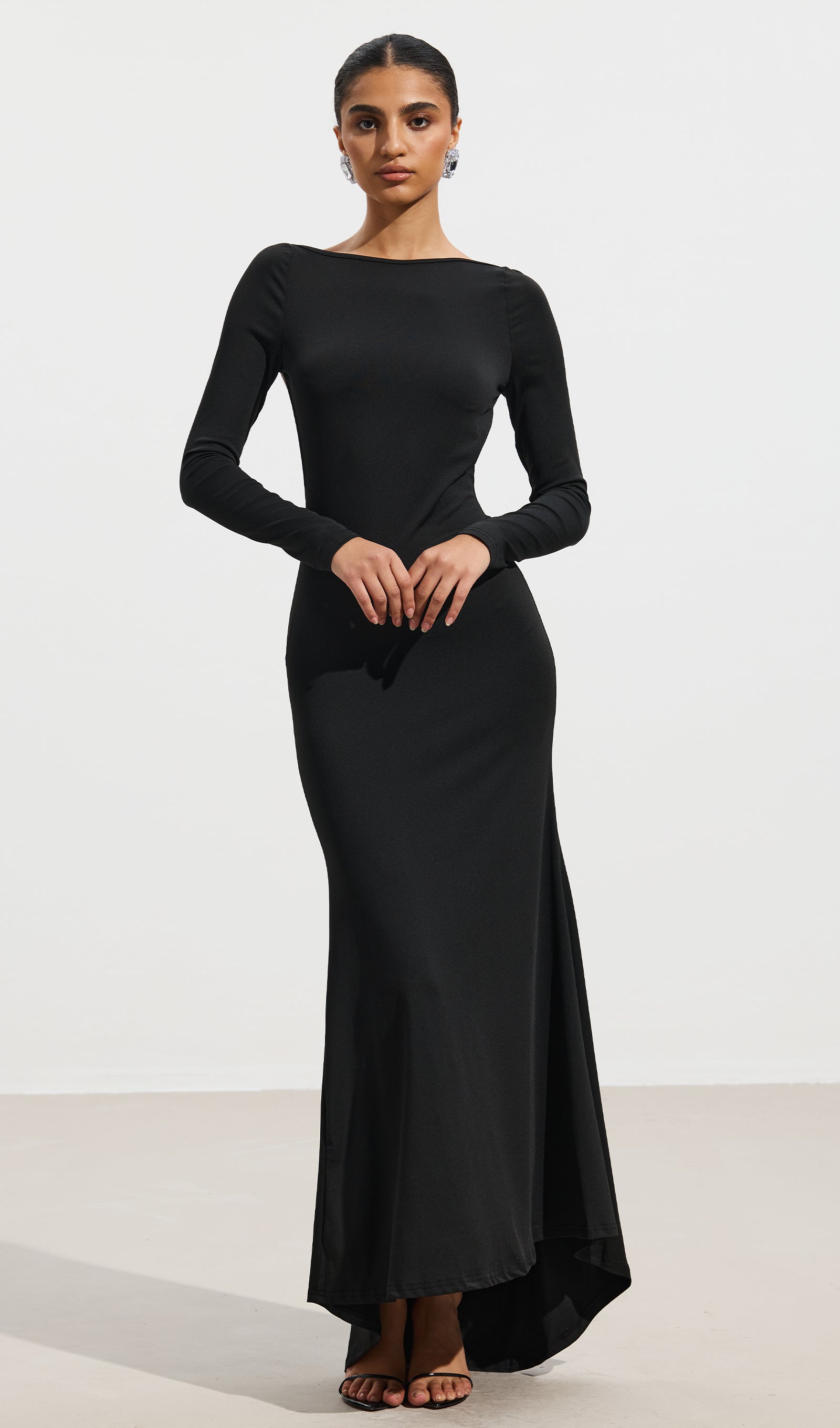 Jersey Solid Open Back Maxi Dress In Black