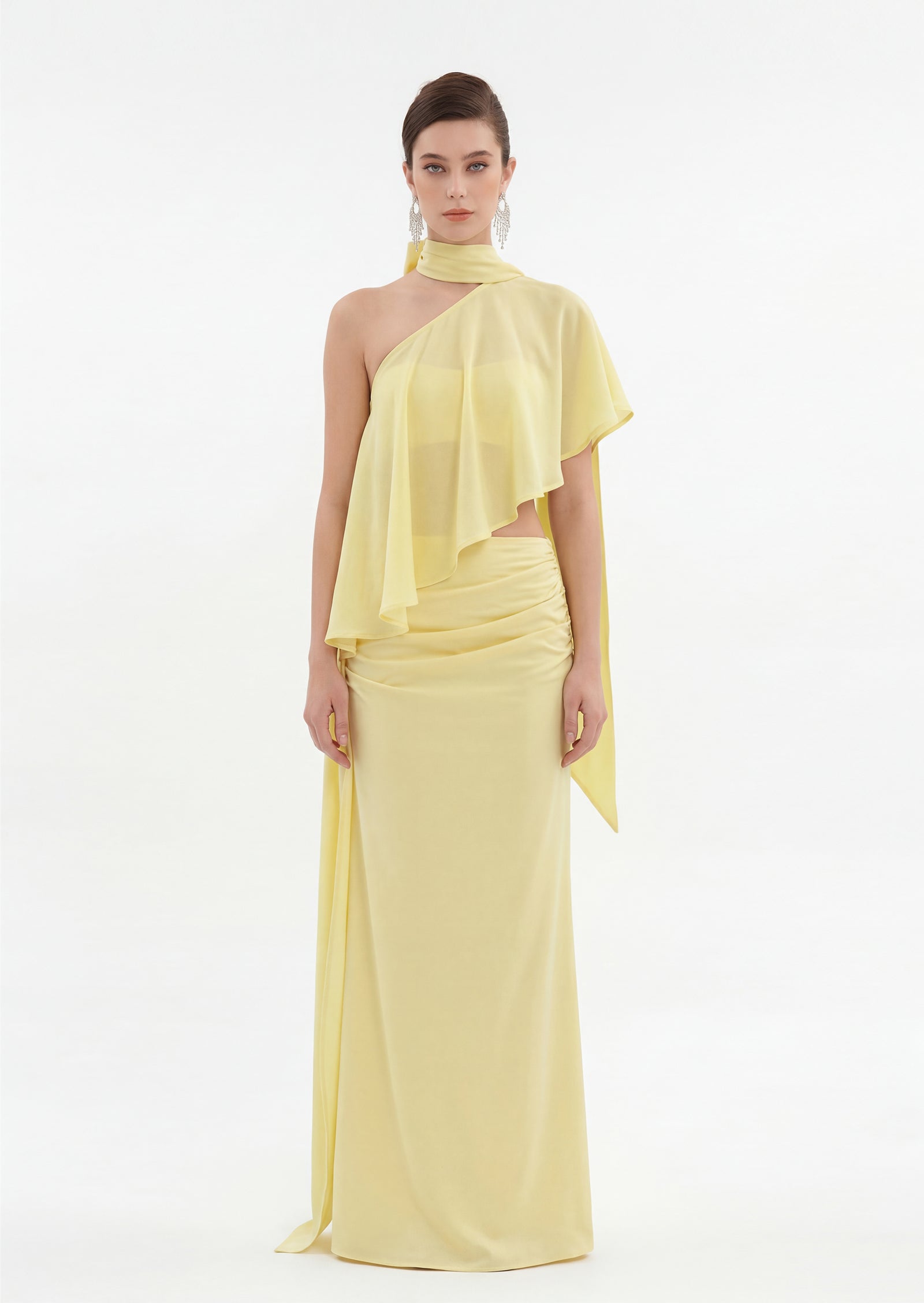 فستان قصير بقميص مزين بدانتيل صناعي 