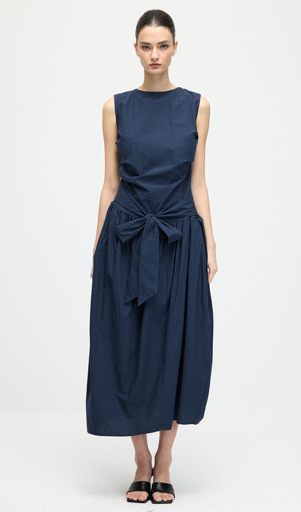 Solid Round Neck Sleeveless Midi Dress