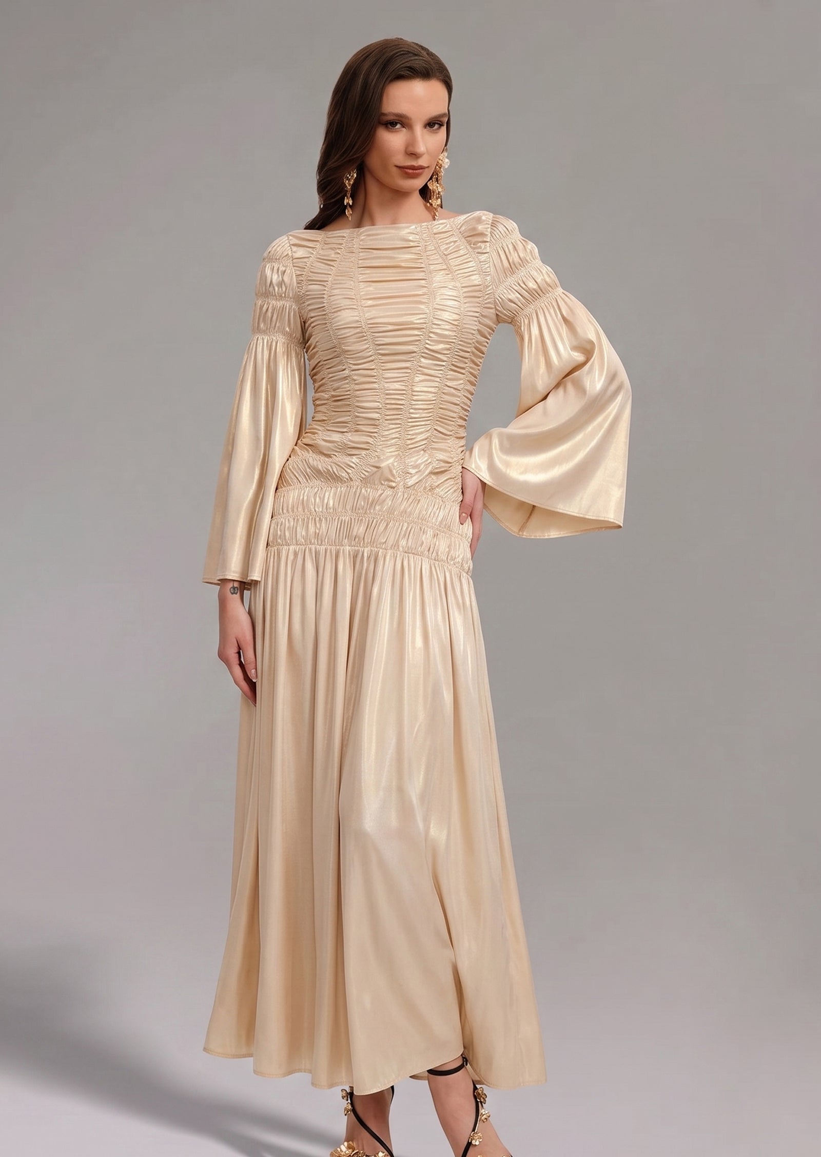 Midikleid in A-Linie mit Blumenmuster und Laternenärmeln