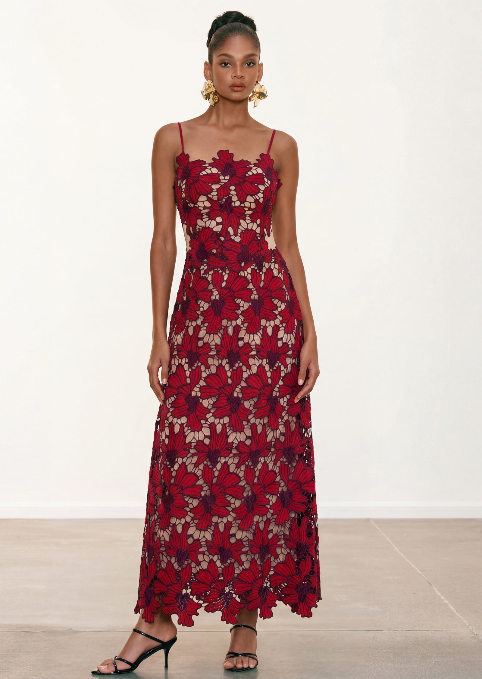 Luxie Lace Midi Dress In Red