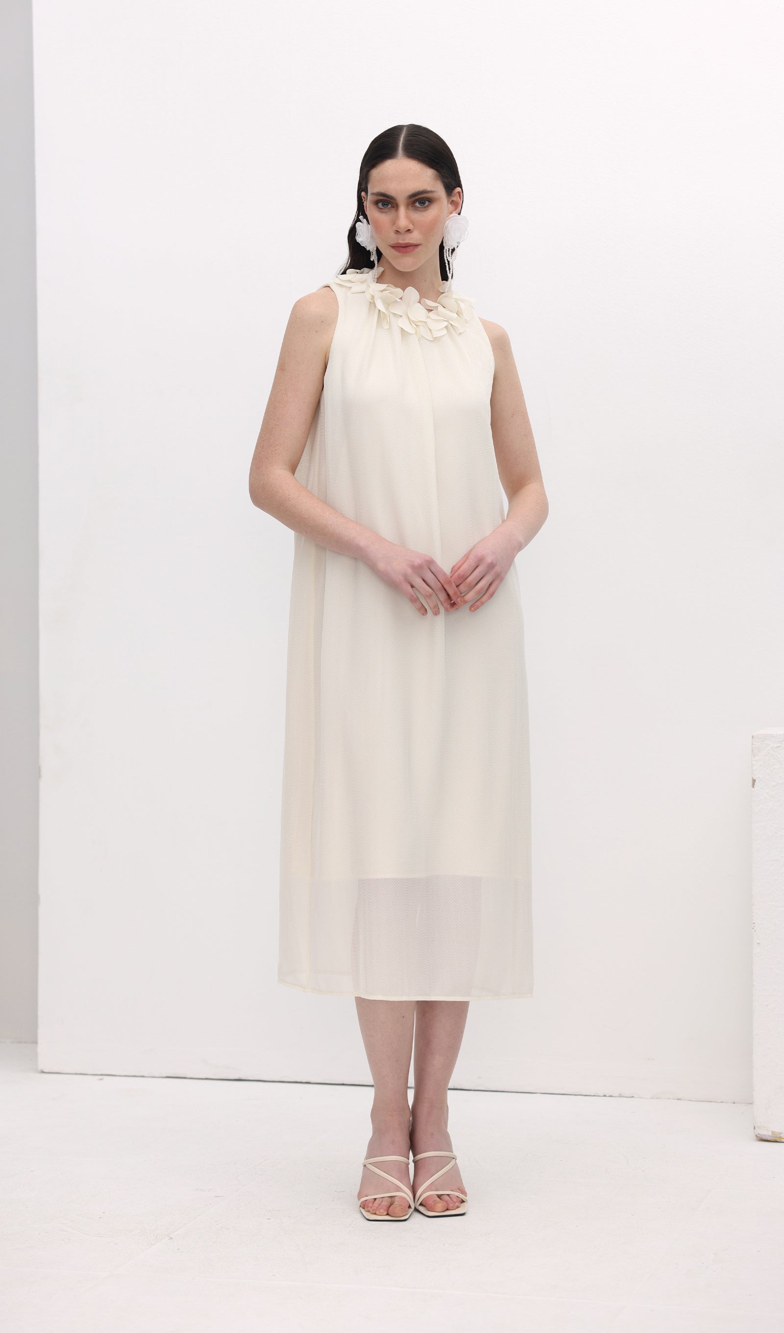 Midikleid in A-Linie mit Blumenmuster und Laternenärmeln