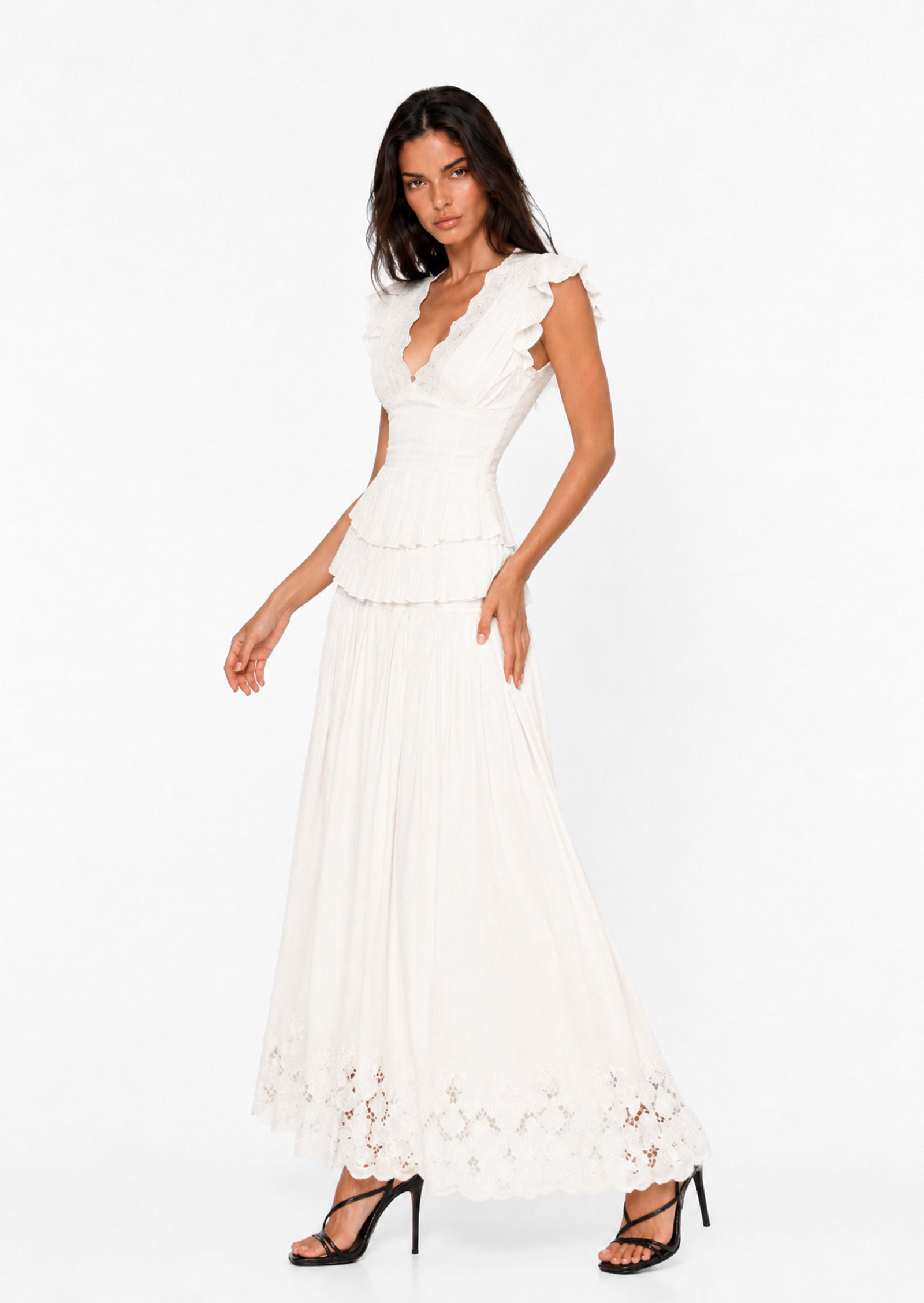 Gaenor Maxi Skirt Two Piece Set In White