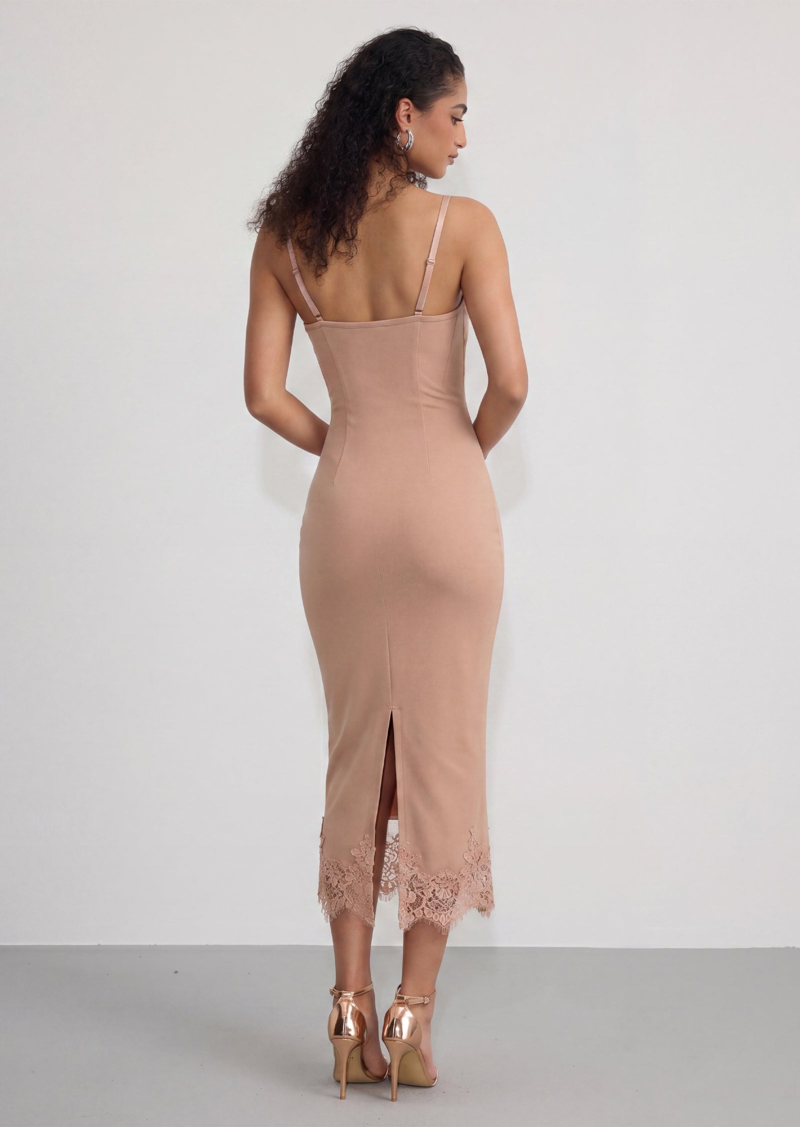 Midikleid in A-Linie mit Blumenmuster und Laternenärmeln