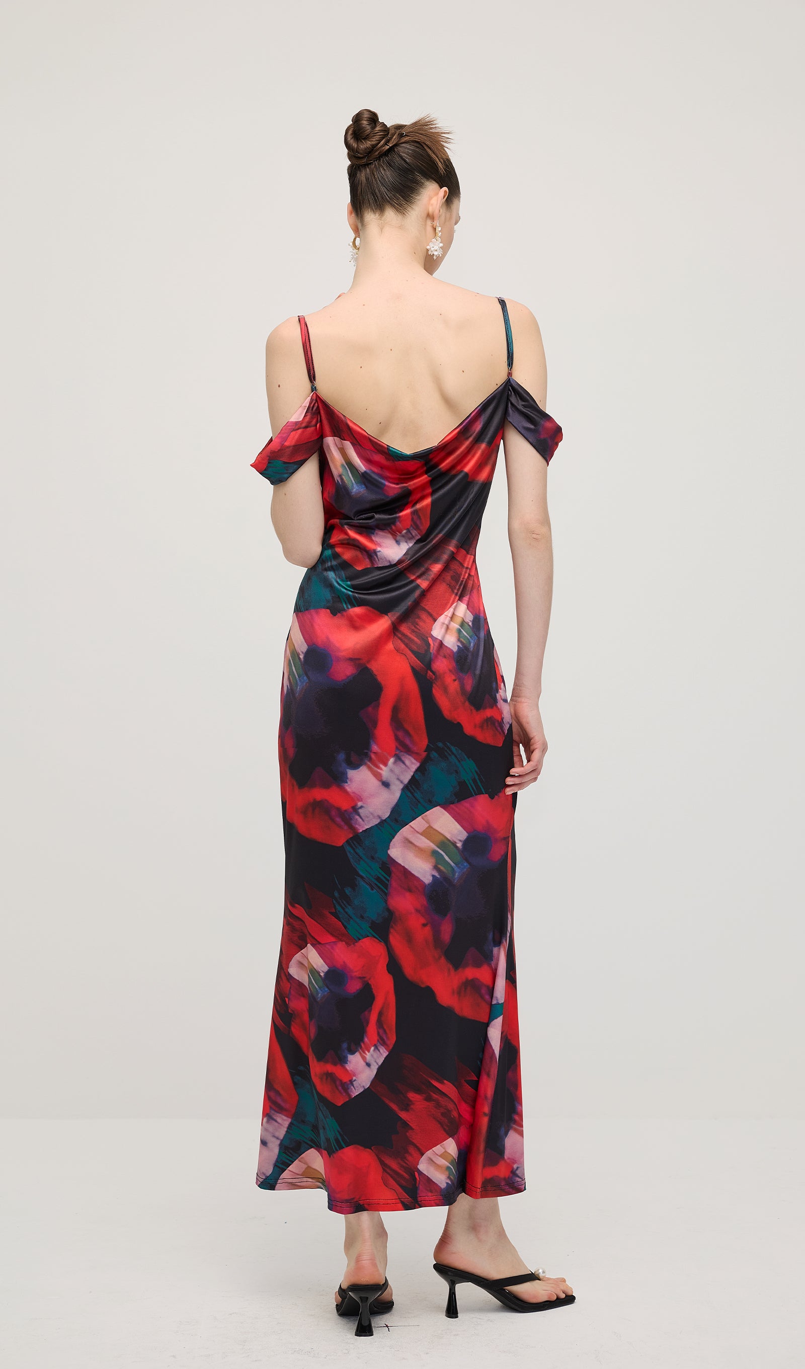 Midikleid in A-Linie mit Blumenmuster und Laternenärmeln