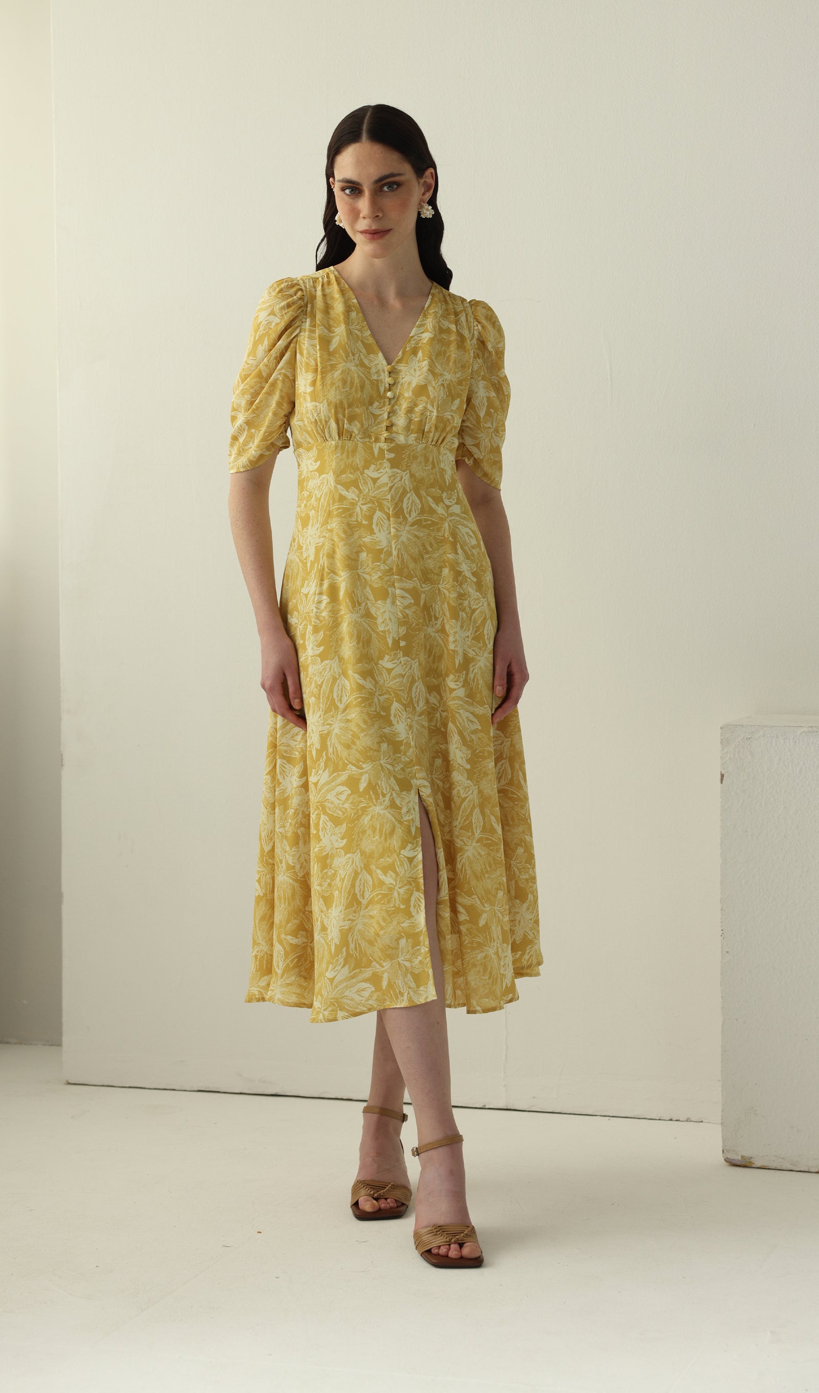 Midikleid in A-Linie mit Blumenmuster und Laternenärmeln