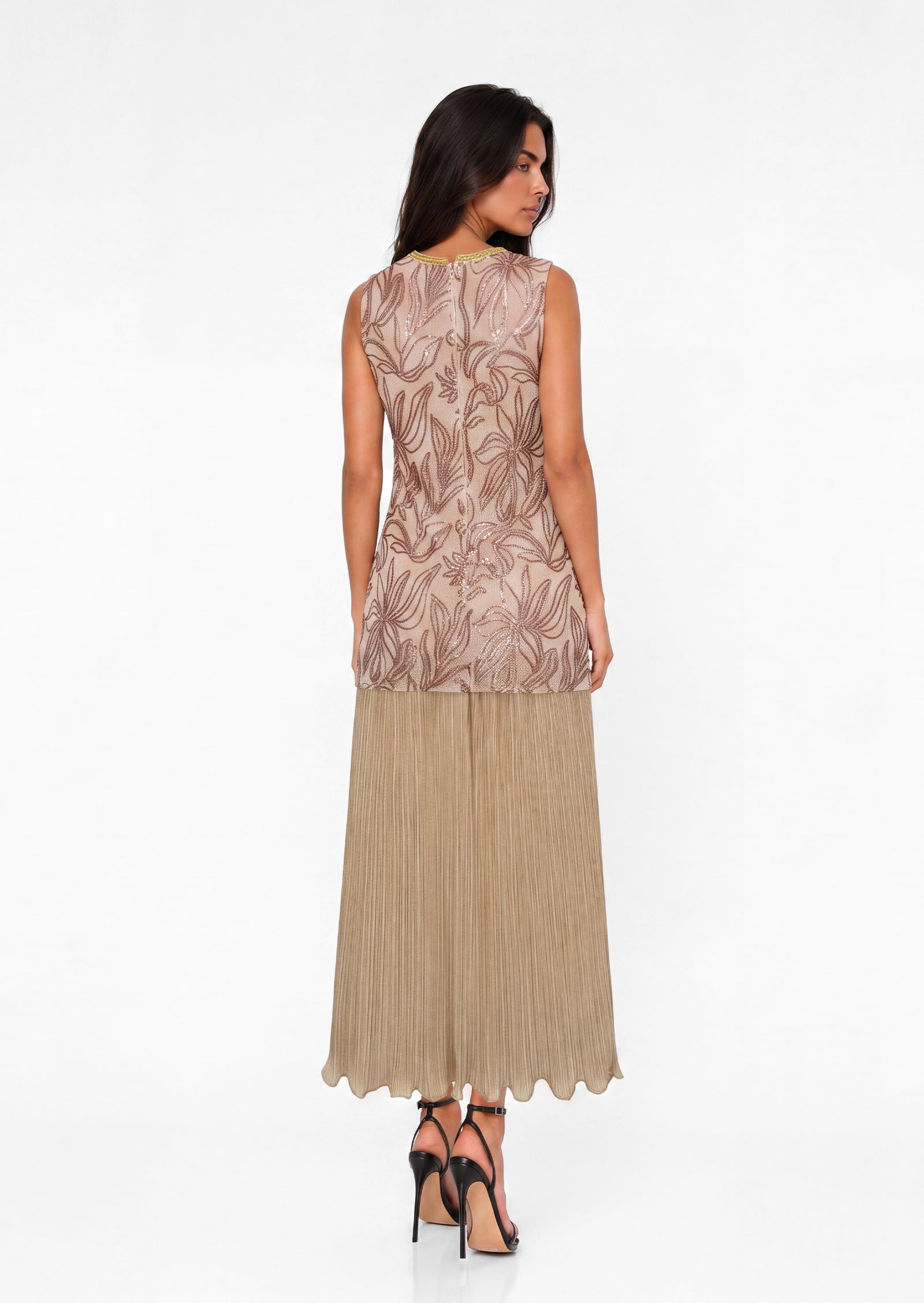 Daitaro Sleeveless Maxi Dress With Embroidery