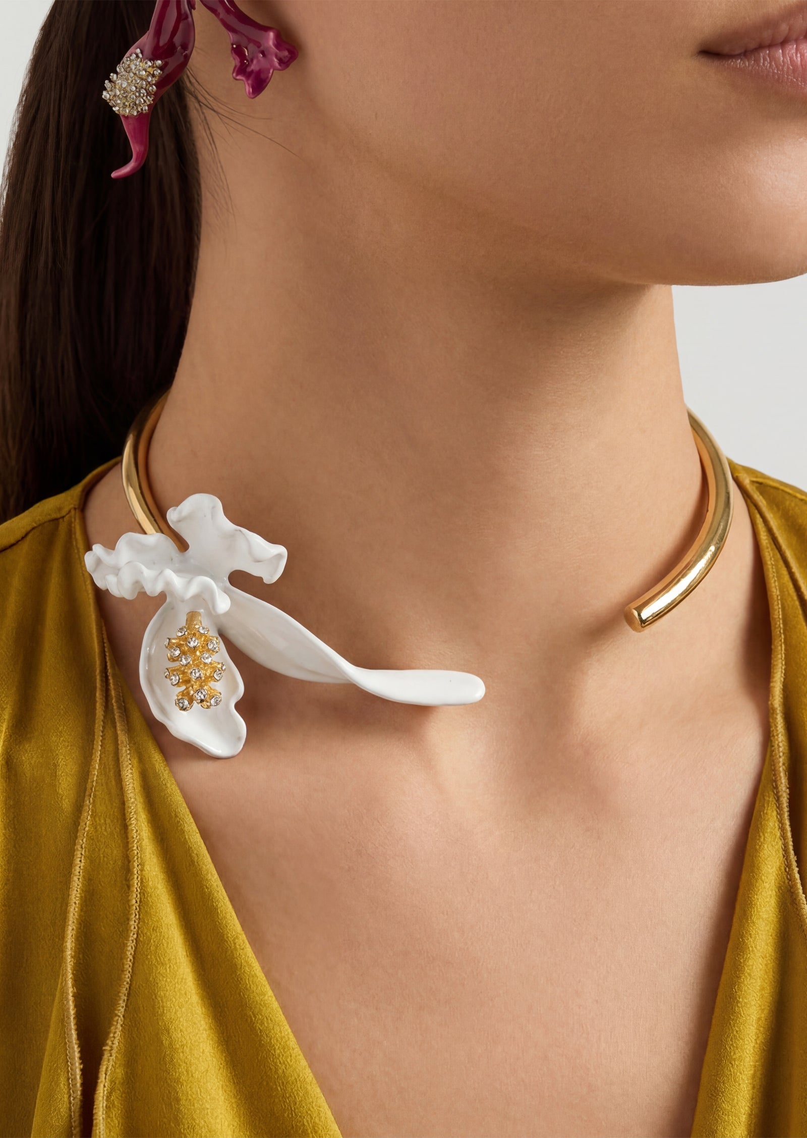 Xuliy Choker In Flower