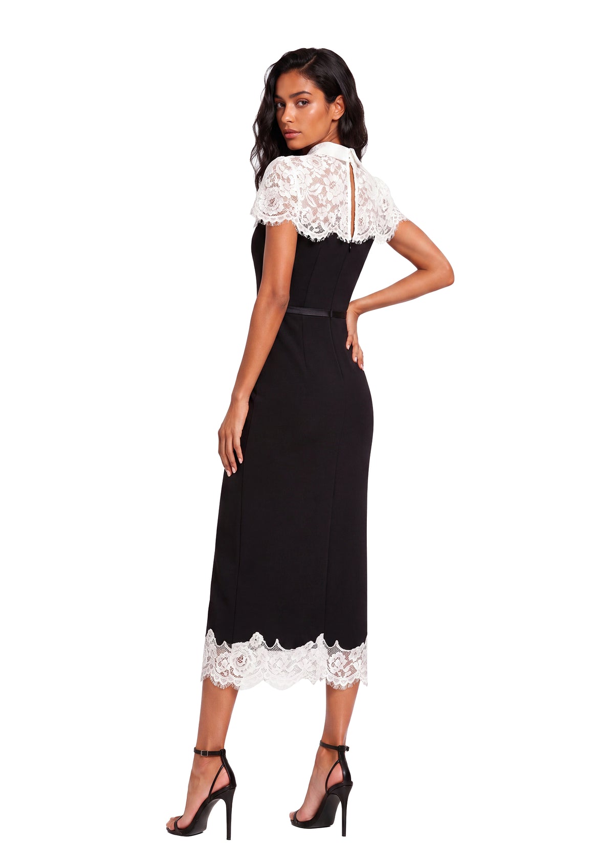 Ululani Lace Short Sleeved Midi Dress