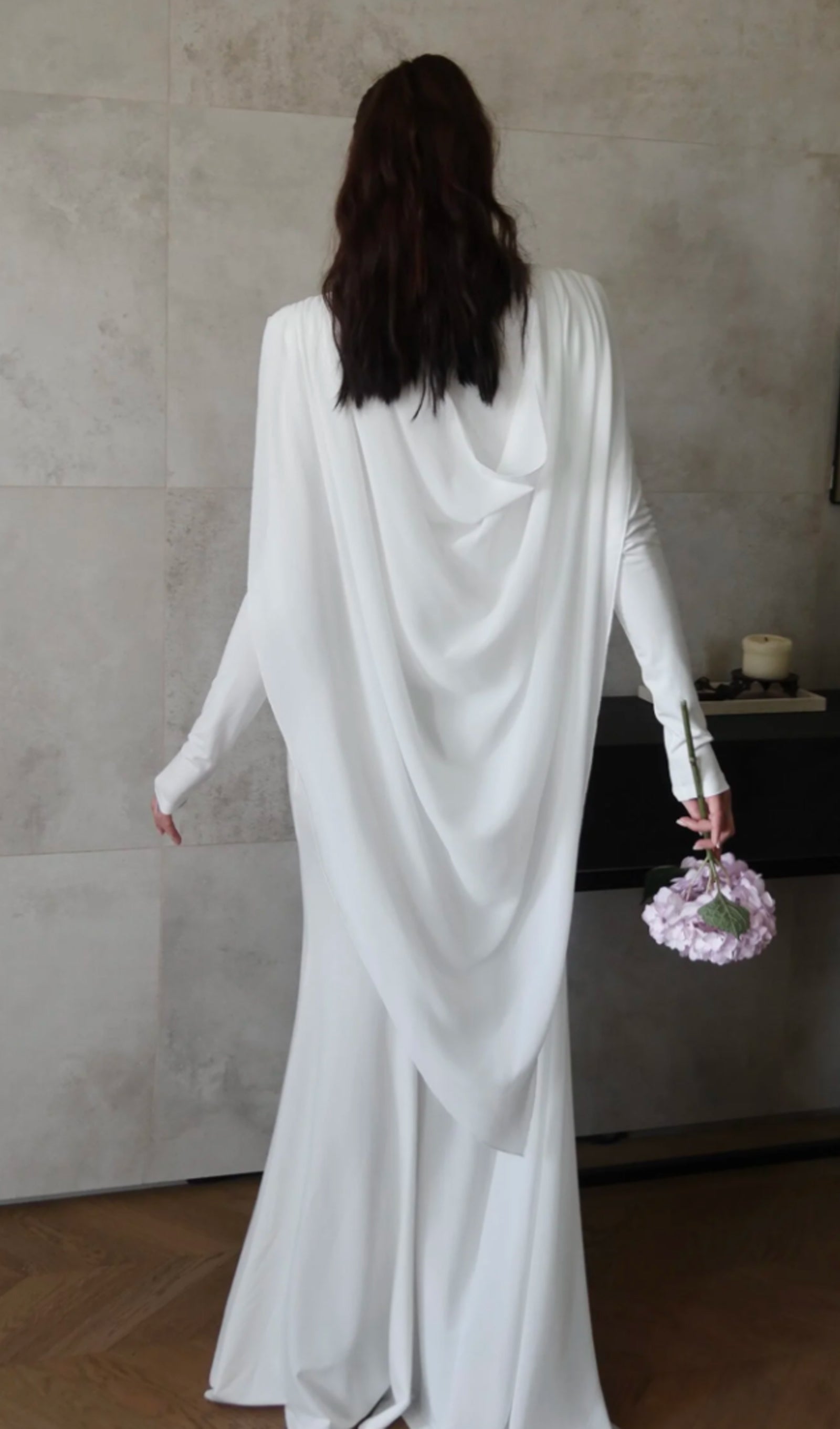 Midikleid in A-Linie mit Blumenmuster und Laternenärmeln