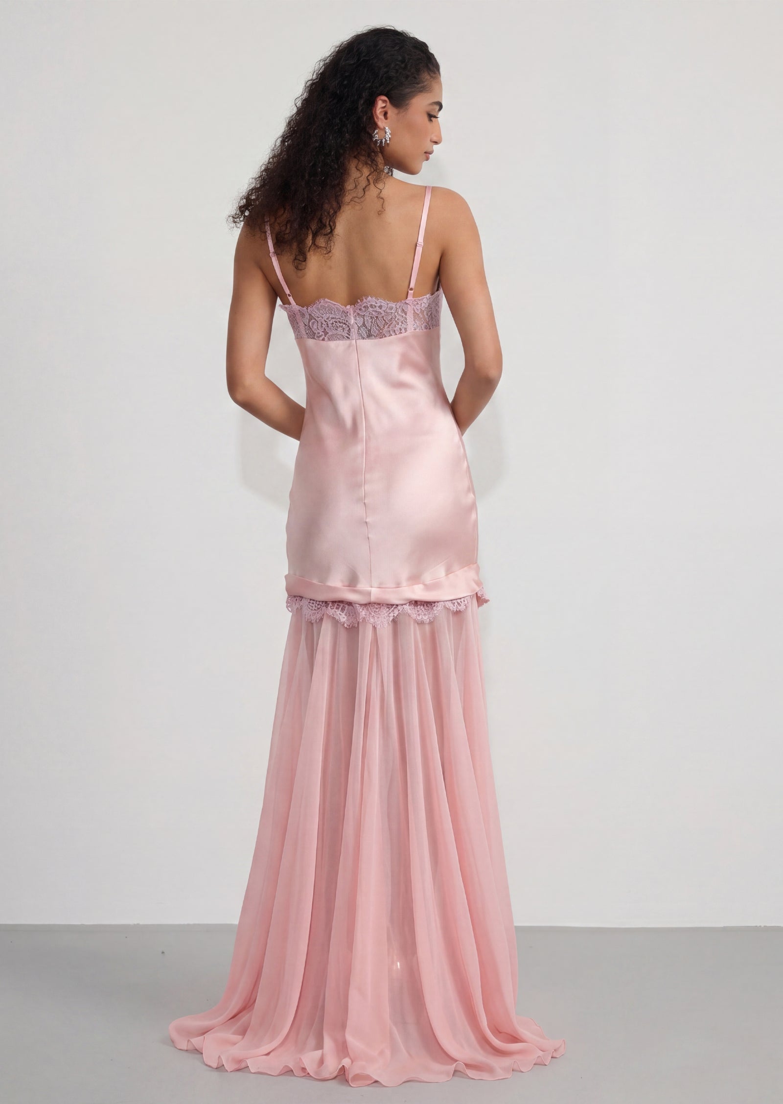 Midikleid in A-Linie mit Blumenmuster und Laternenärmeln