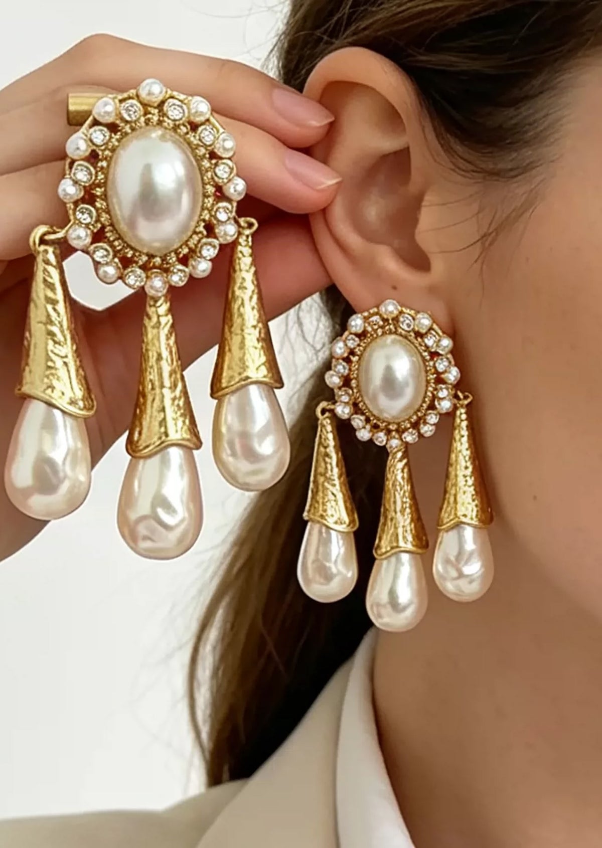 Edda Pearl Teardrop Tassel Earrings
