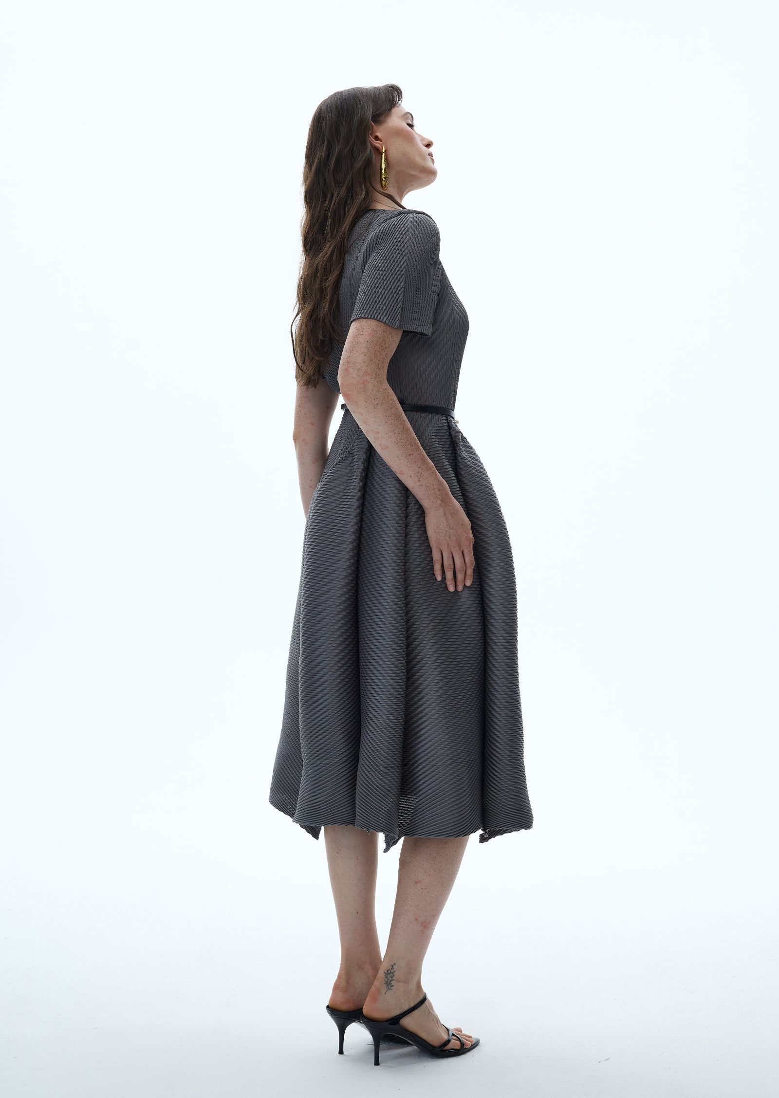 Midikleid in A-Linie mit Blumenmuster und Laternenärmeln