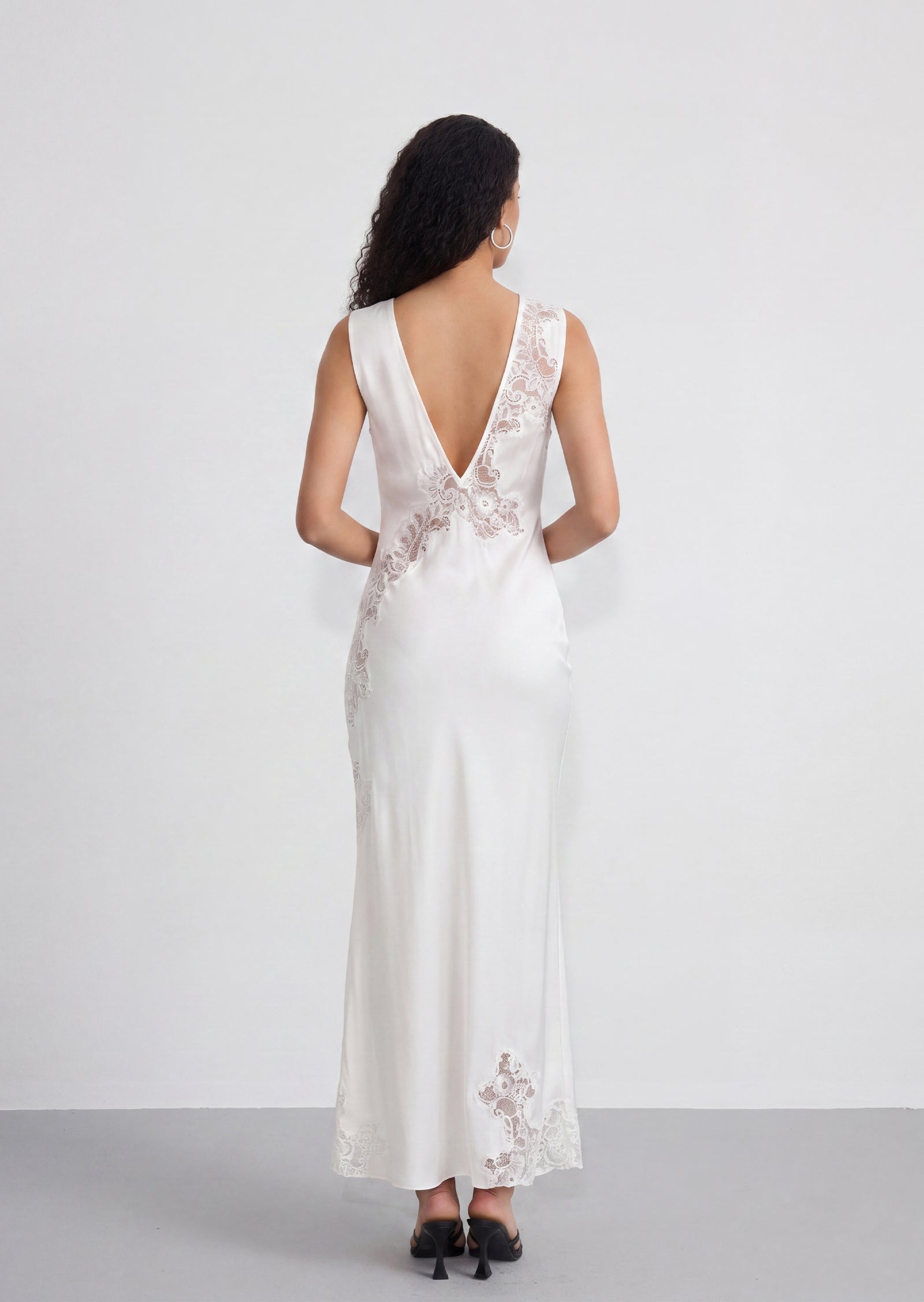Quilla Lace Satin Midi Dress In White