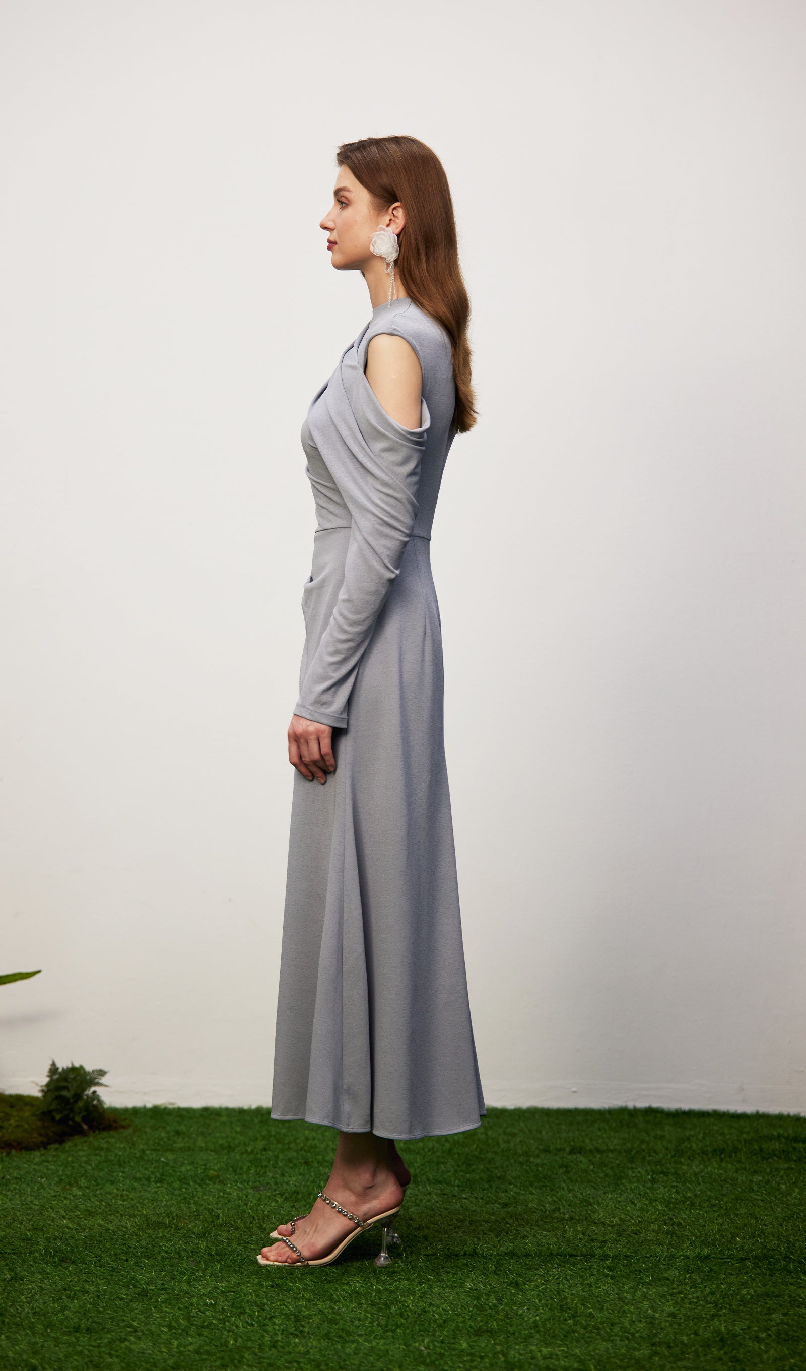 Midikleid in A-Linie mit Blumenmuster und Laternenärmeln