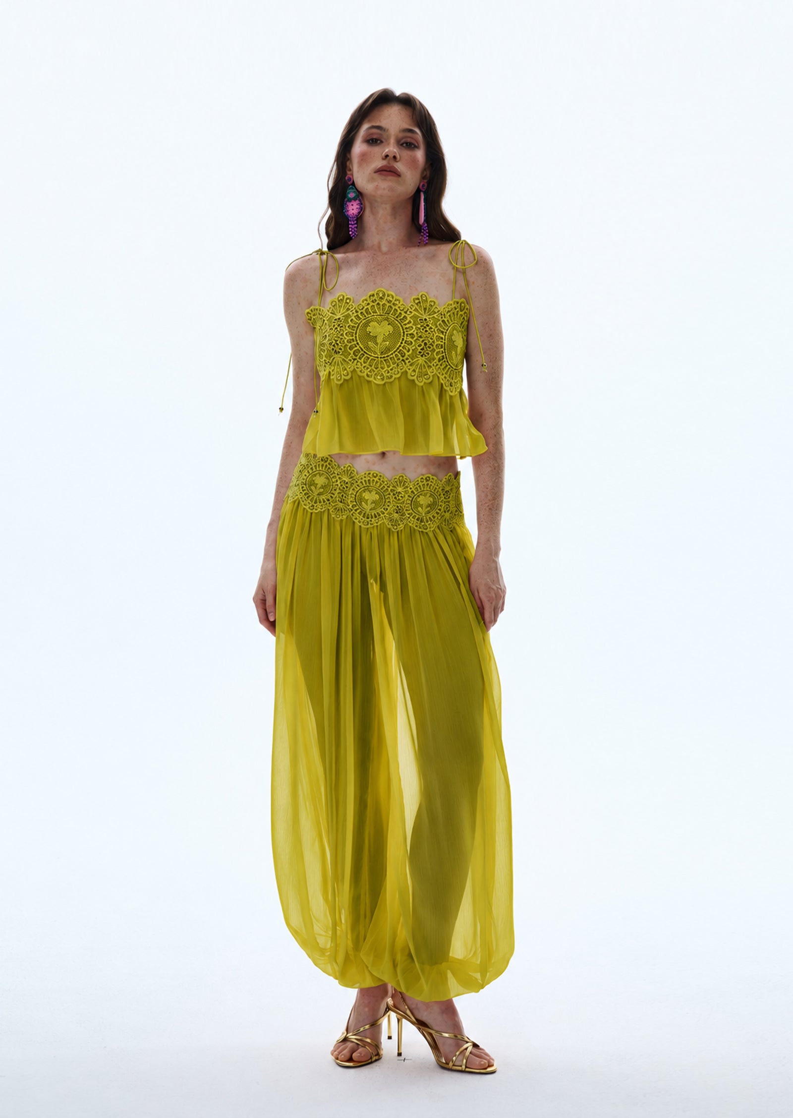 Midikleid in A-Linie mit Blumenmuster und Laternenärmeln