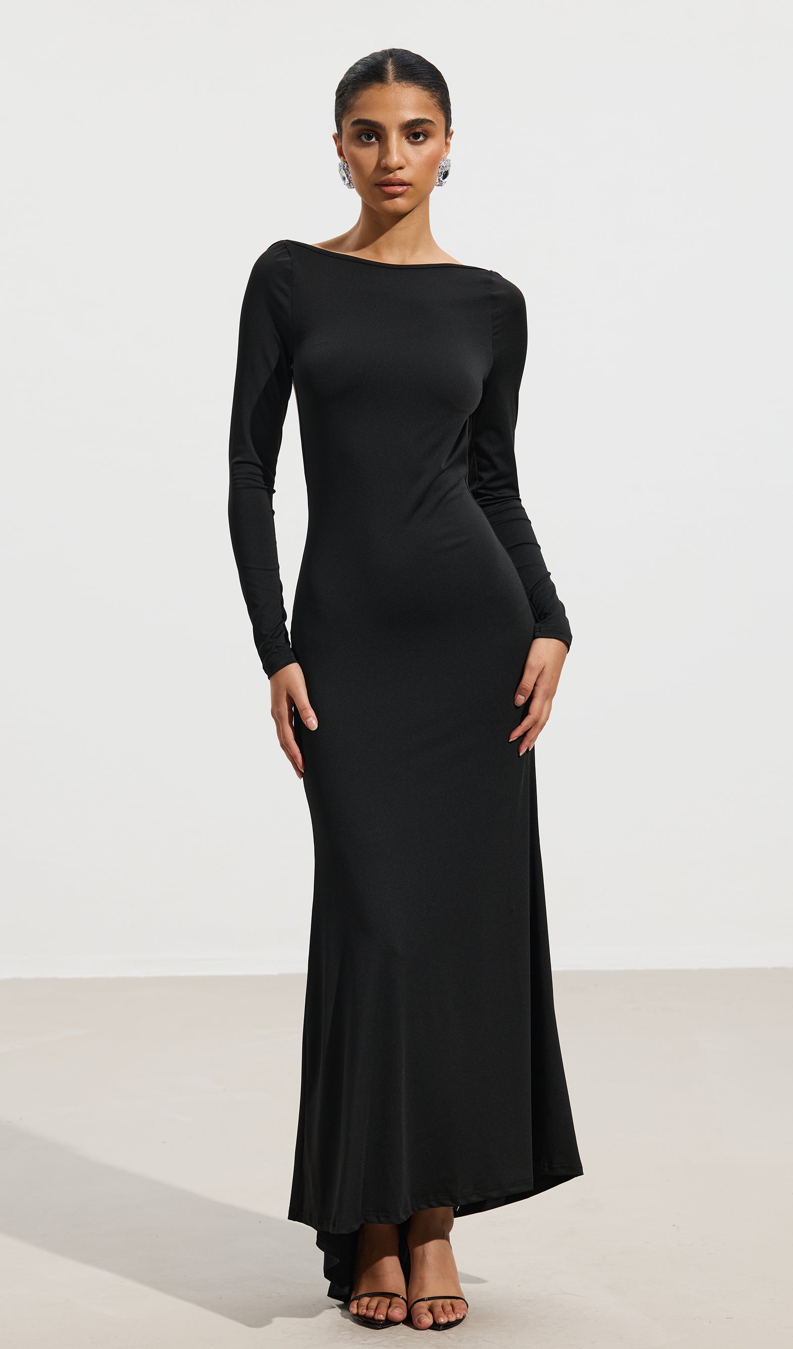 Jersey Solid Open Back Maxi Dress In Black