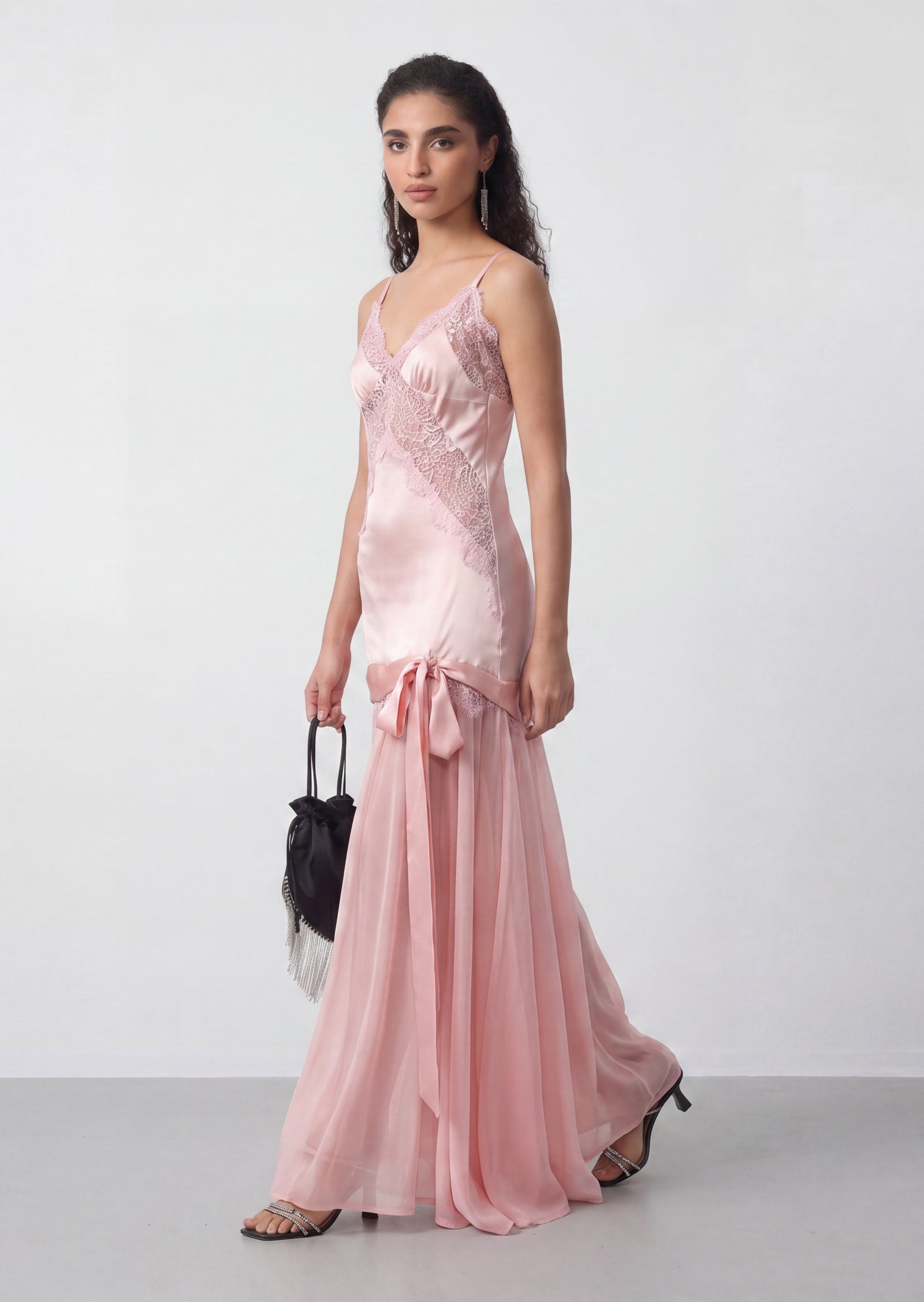 Midikleid in A-Linie mit Blumenmuster und Laternenärmeln