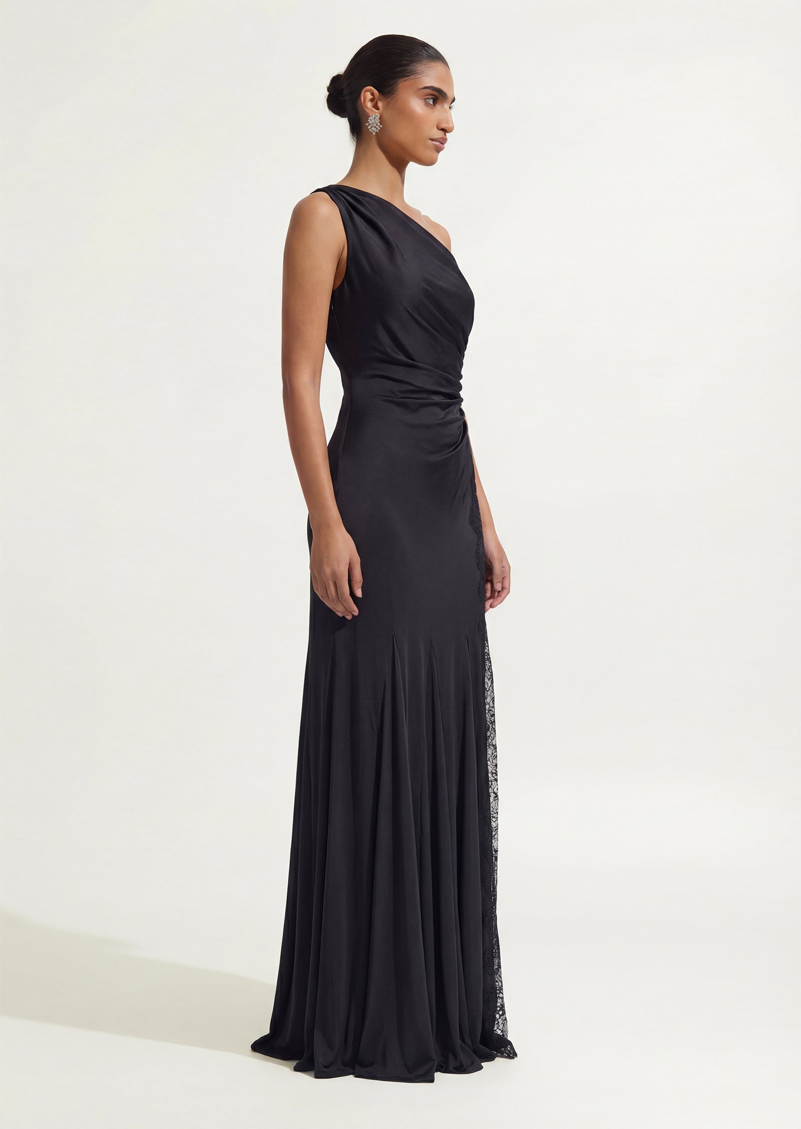 Midikleid in A-Linie mit Blumenmuster und Laternenärmeln