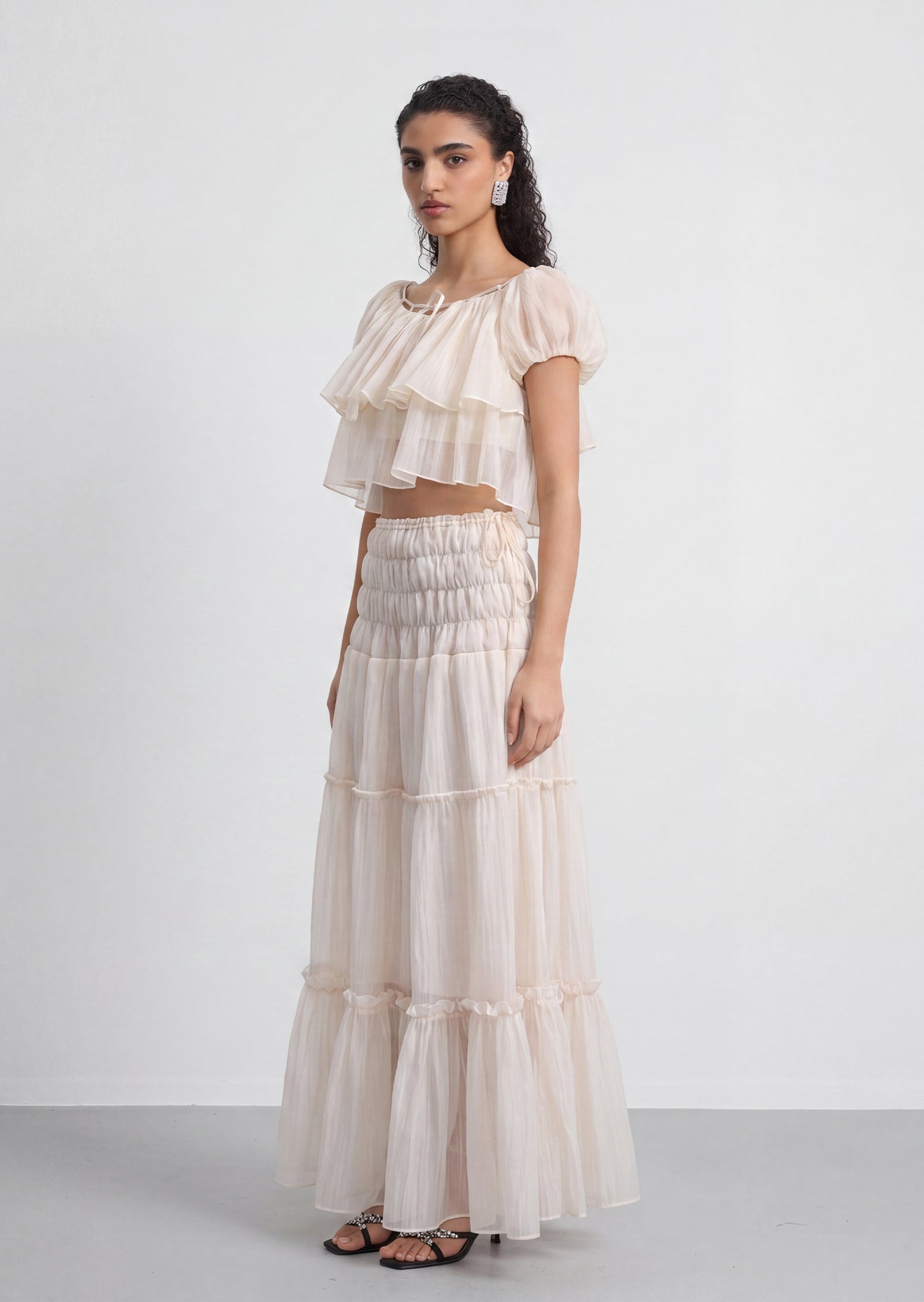 Midikleid in A-Linie mit Blumenmuster und Laternenärmeln