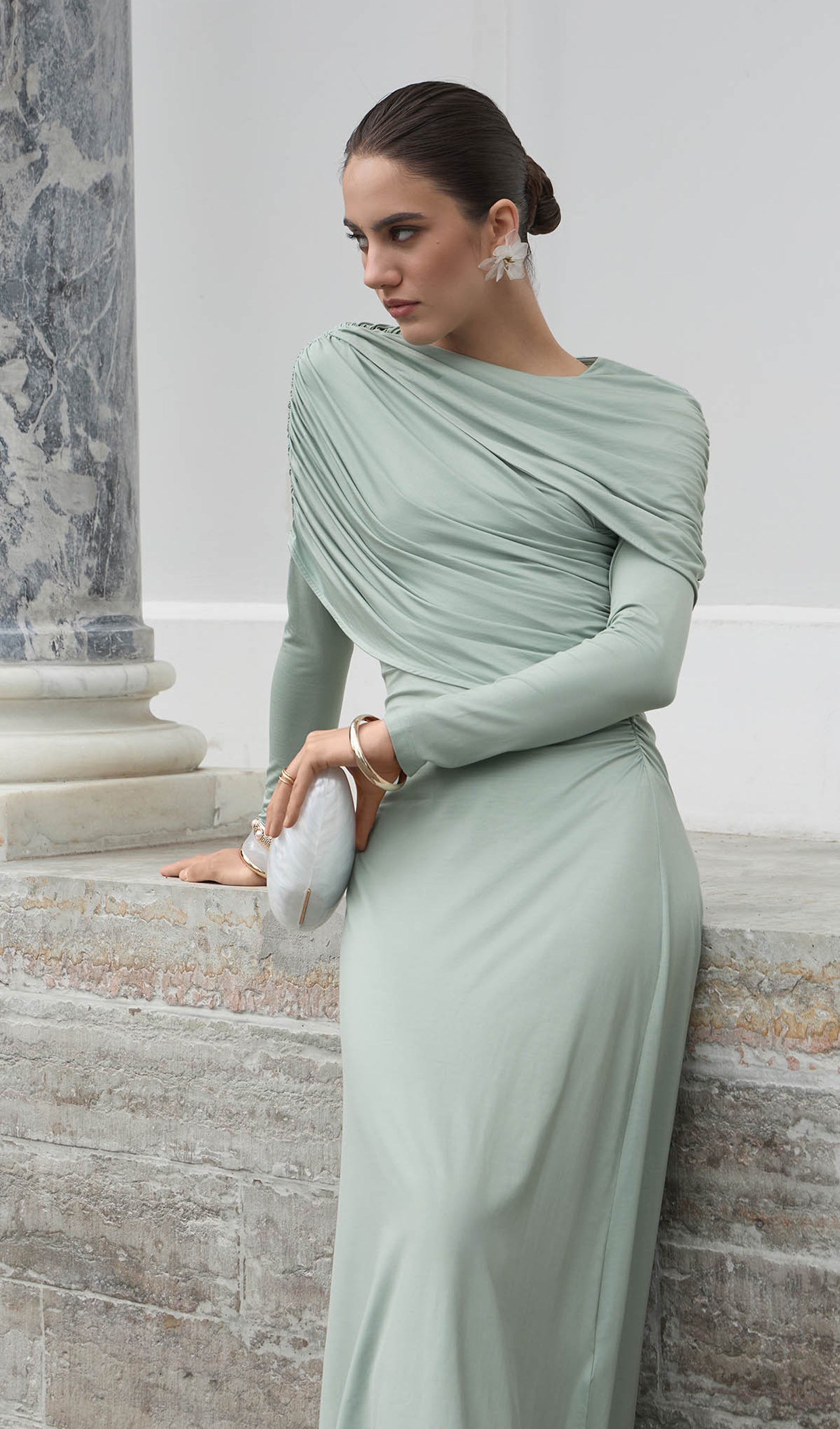 Midikleid in A-Linie mit Blumenmuster und Laternenärmeln