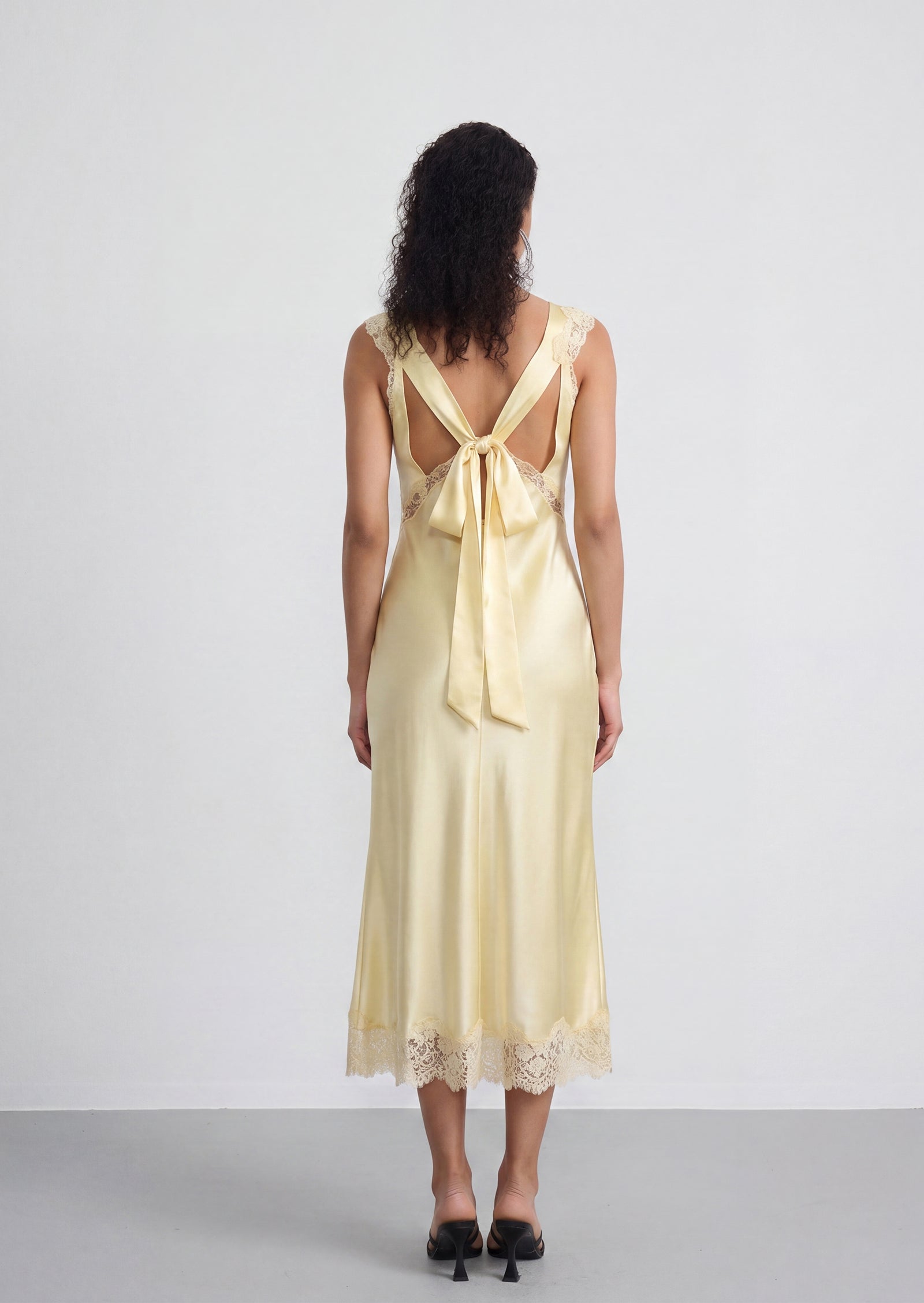 Marcelle Satin Midi Dress With Lace In Pale Yellow
