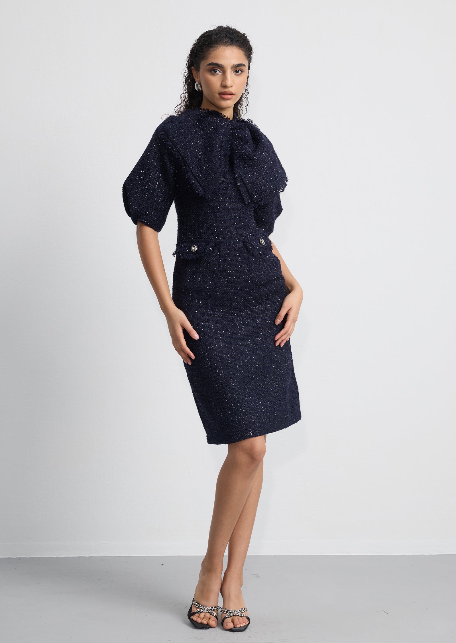 Midikleid in A-Linie mit Blumenmuster und Laternenärmeln