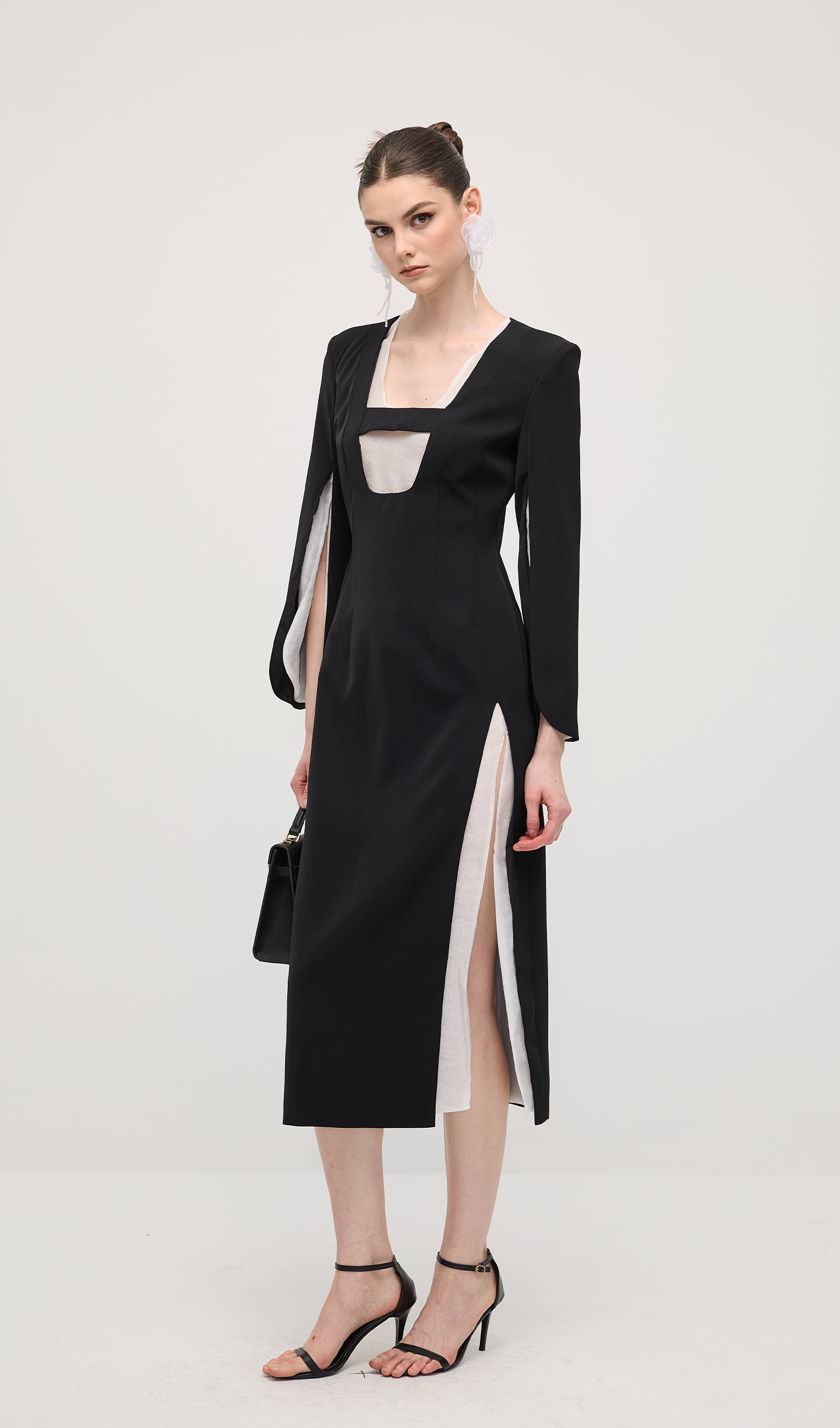 Midikleid in A-Linie mit Blumenmuster und Laternenärmeln