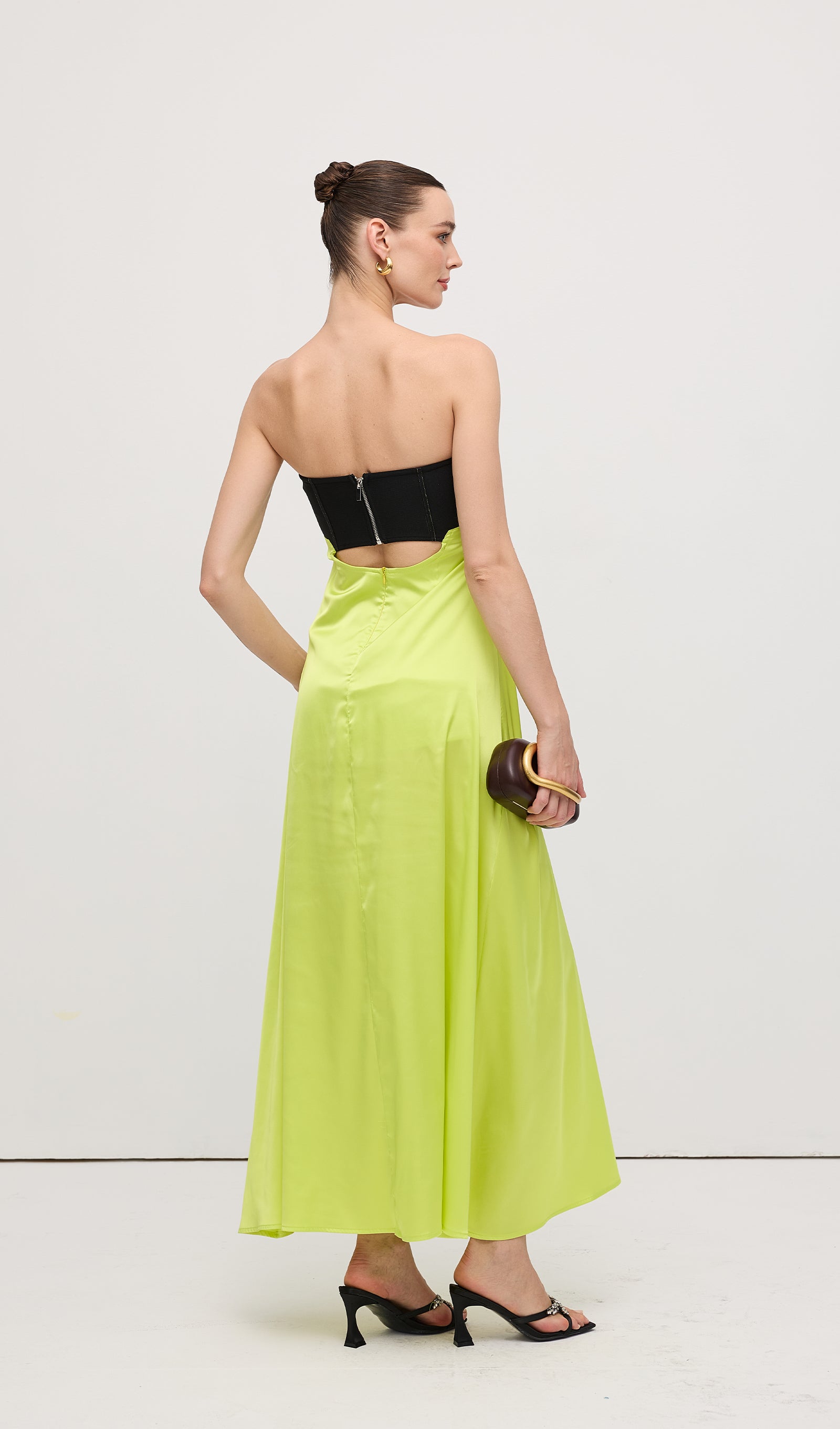 Midikleid in A-Linie mit Blumenmuster und Laternenärmeln