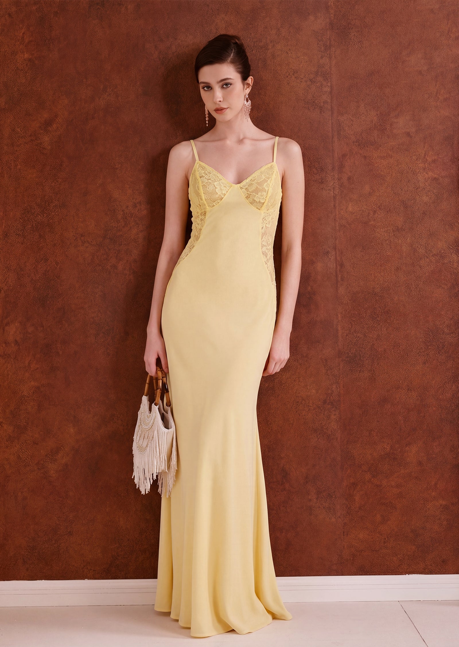 Midikleid in A-Linie mit Blumenmuster und Laternenärmeln