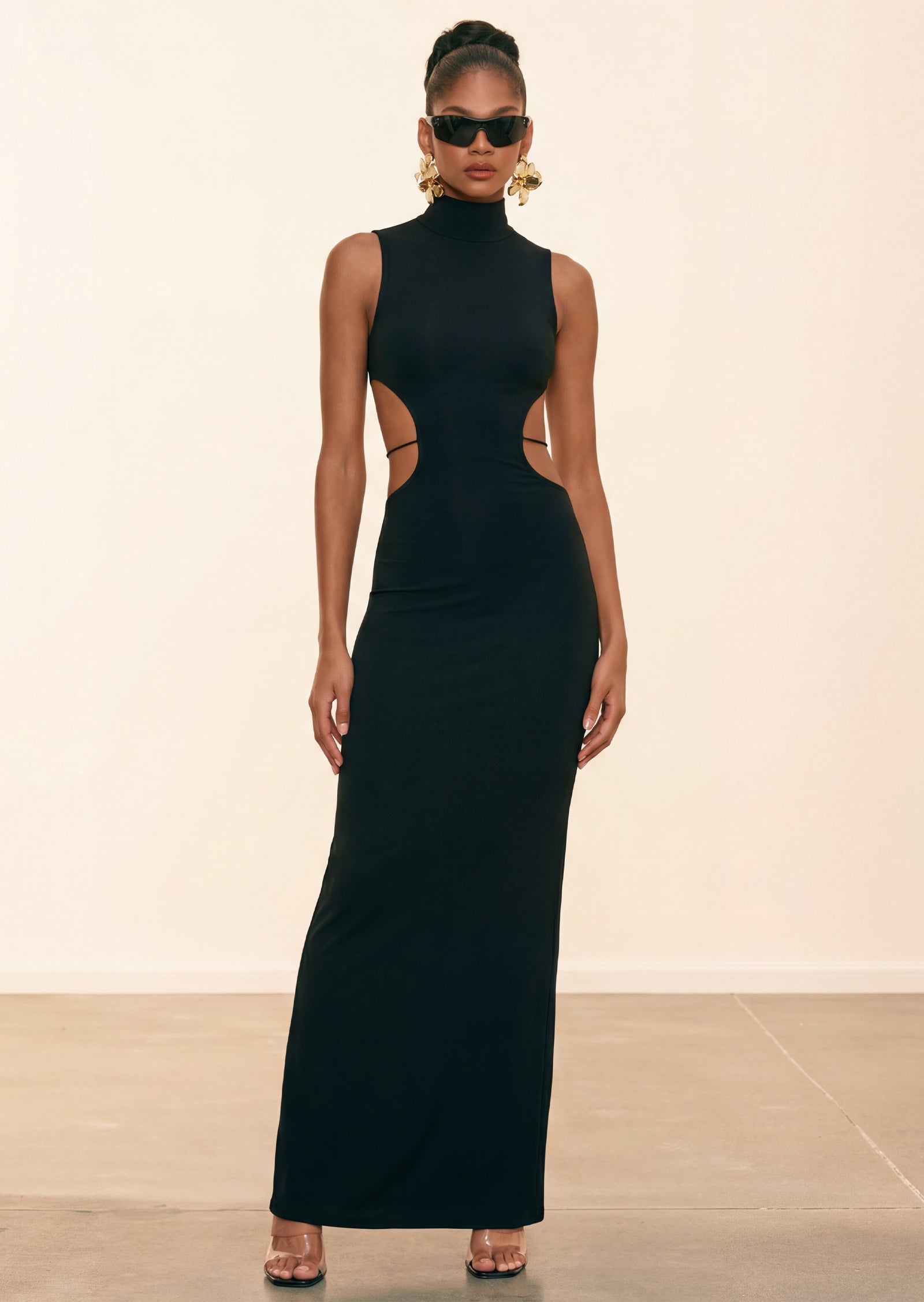 Dilara Open Back Maxi Dress In Black