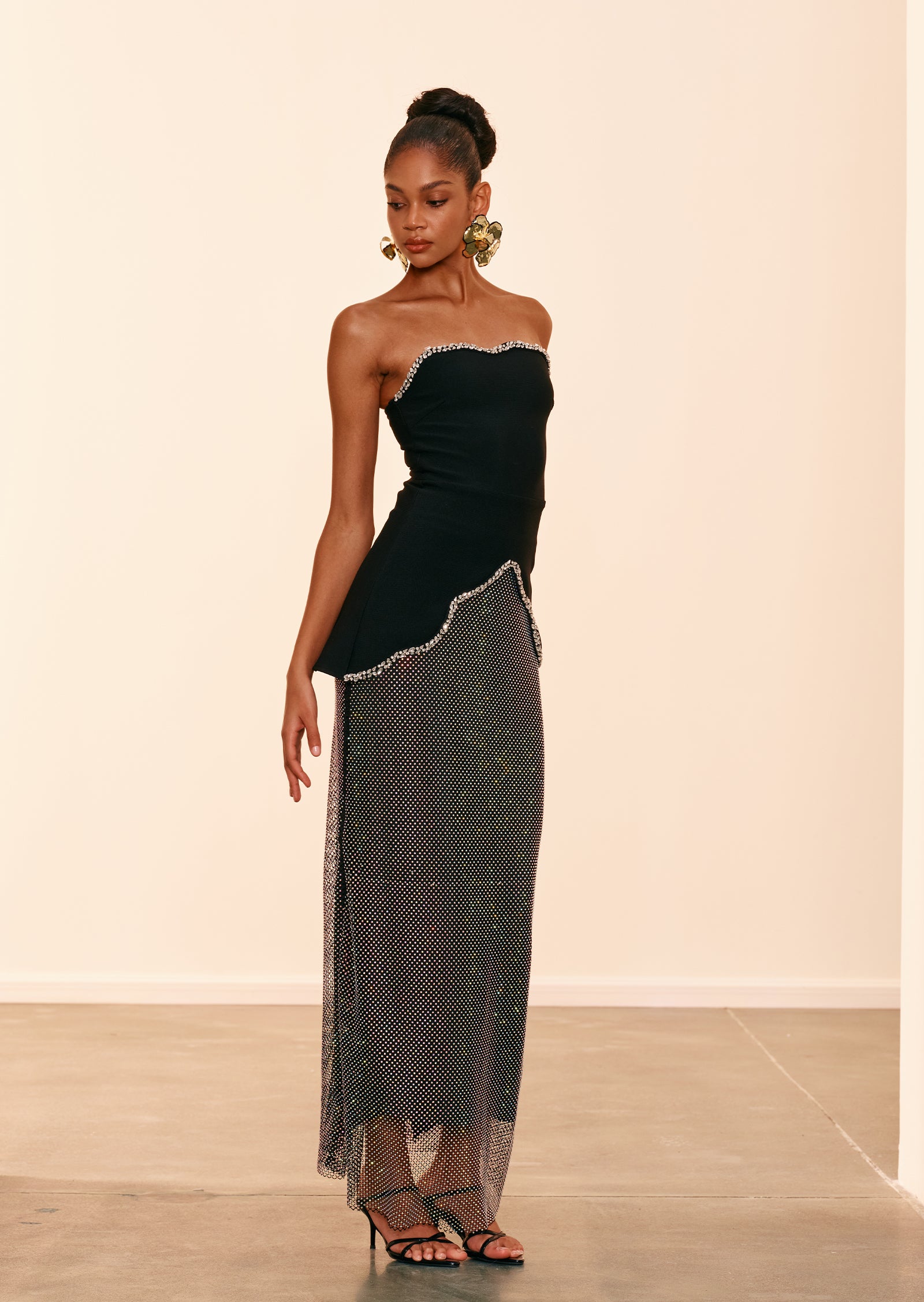 Midikleid in A-Linie mit Blumenmuster und Laternenärmeln