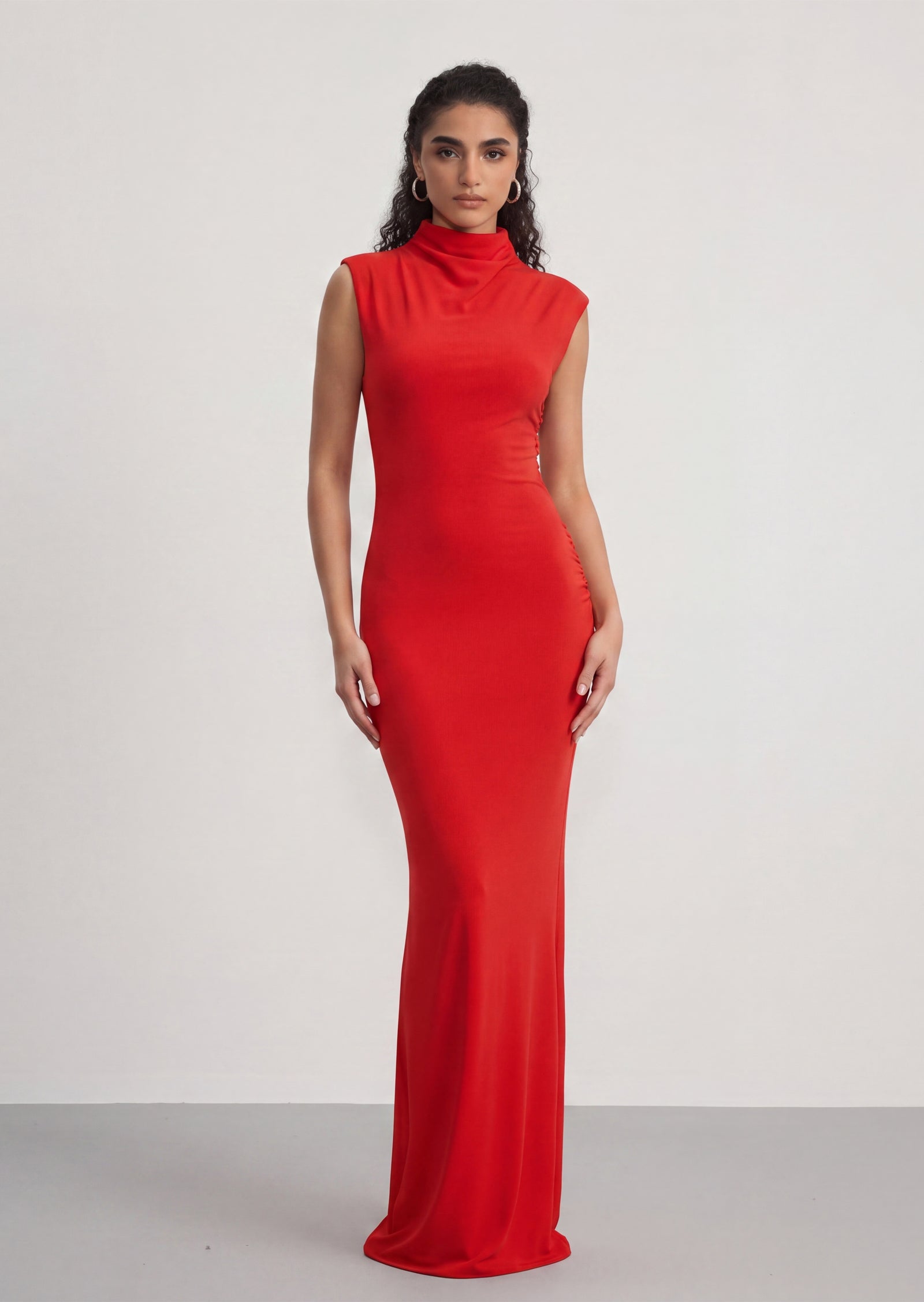 Xanty Back Maxi Dress In Red