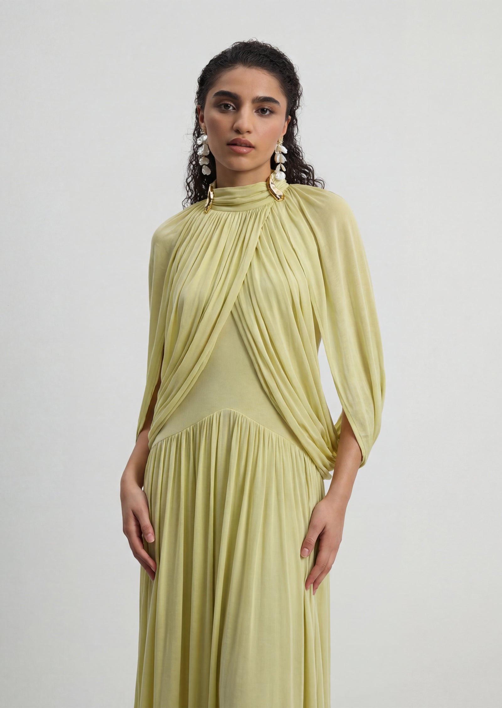 Midikleid in A-Linie mit Blumenmuster und Laternenärmeln