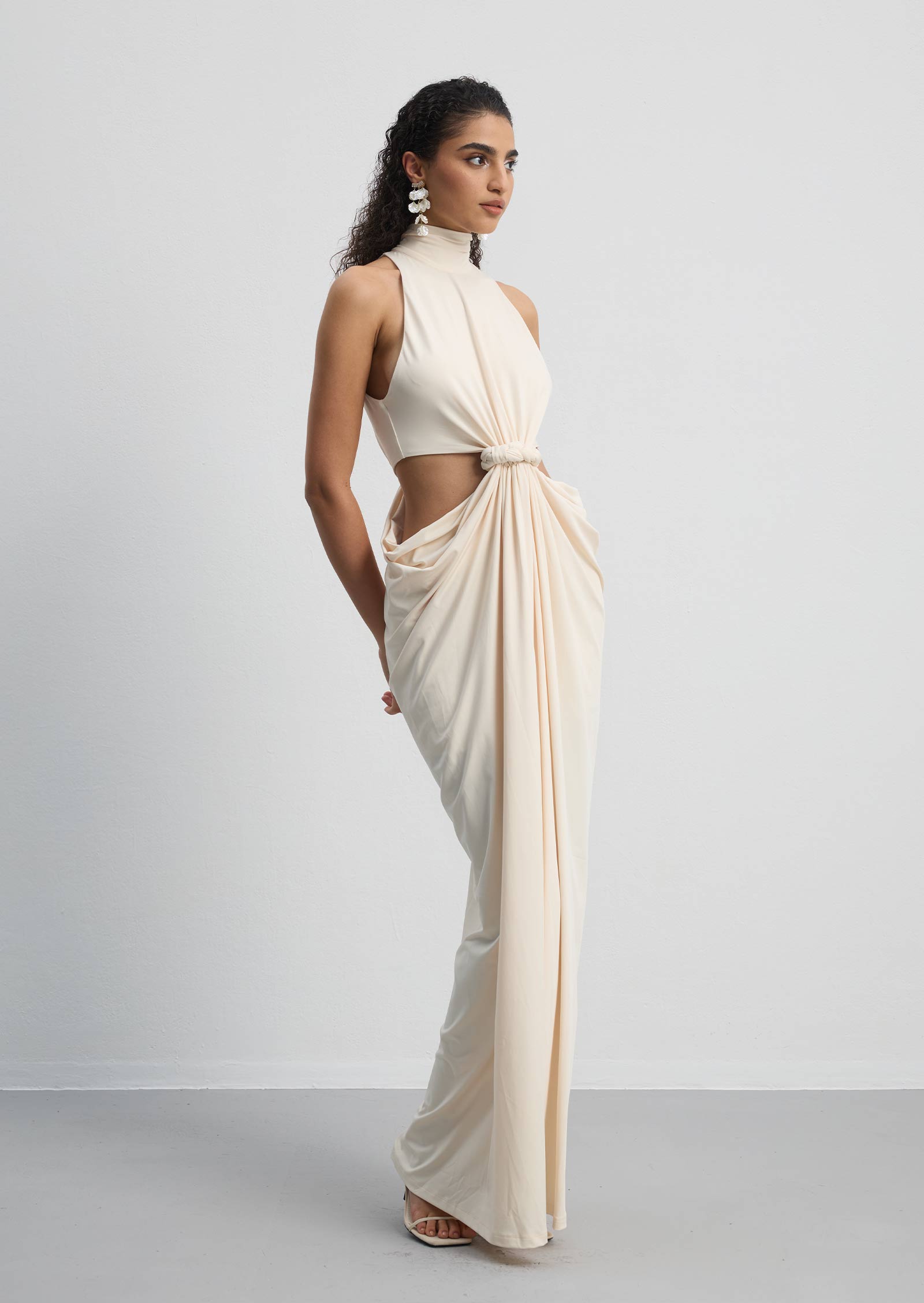 Midikleid in A-Linie mit Blumenmuster und Laternenärmeln
