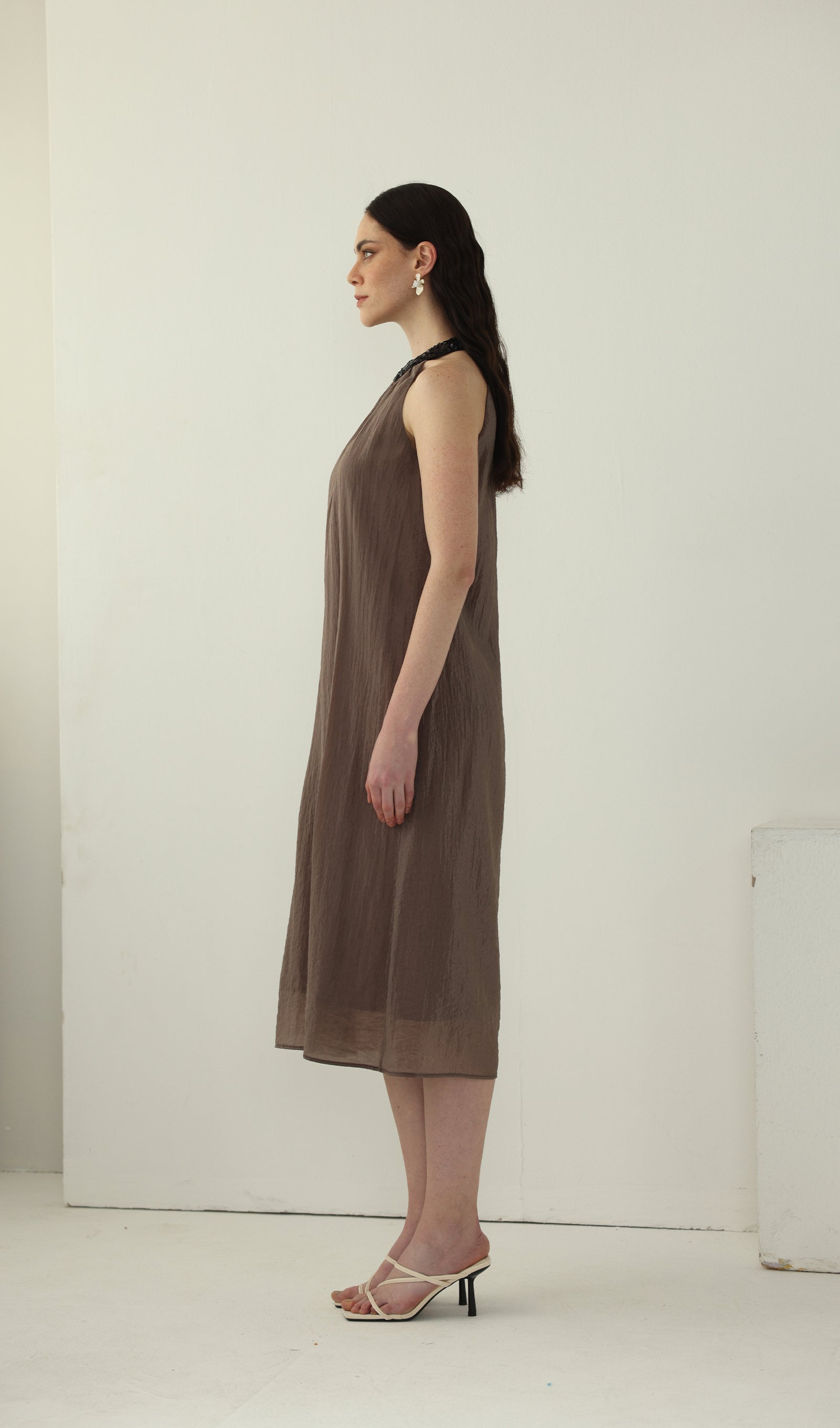 Midikleid in A-Linie mit Blumenmuster und Laternenärmeln